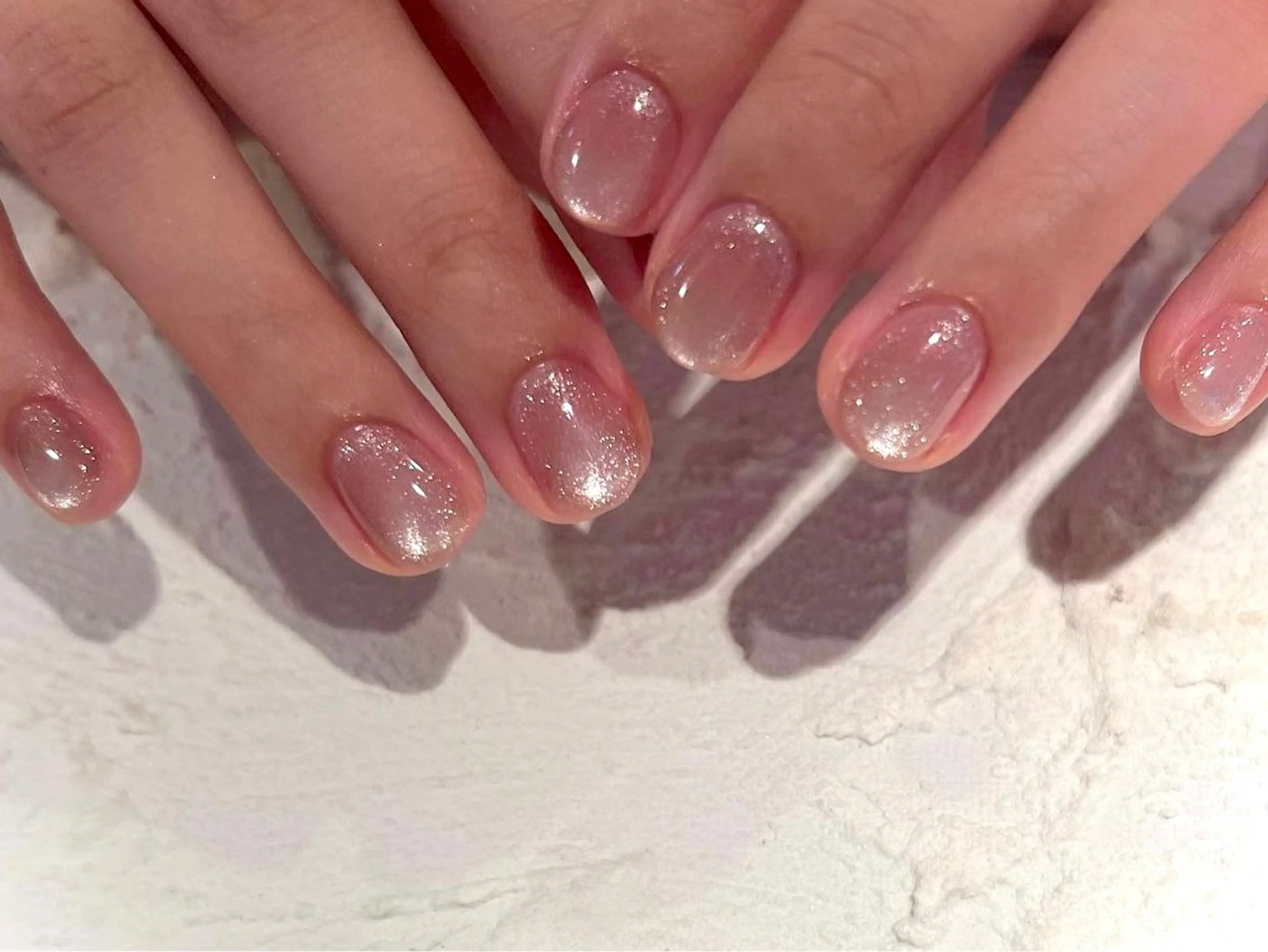 ネイル マグネットネイル オフィスネイル ハンドネイル Vogusty's Nail 鶴見店のネイルデザイン