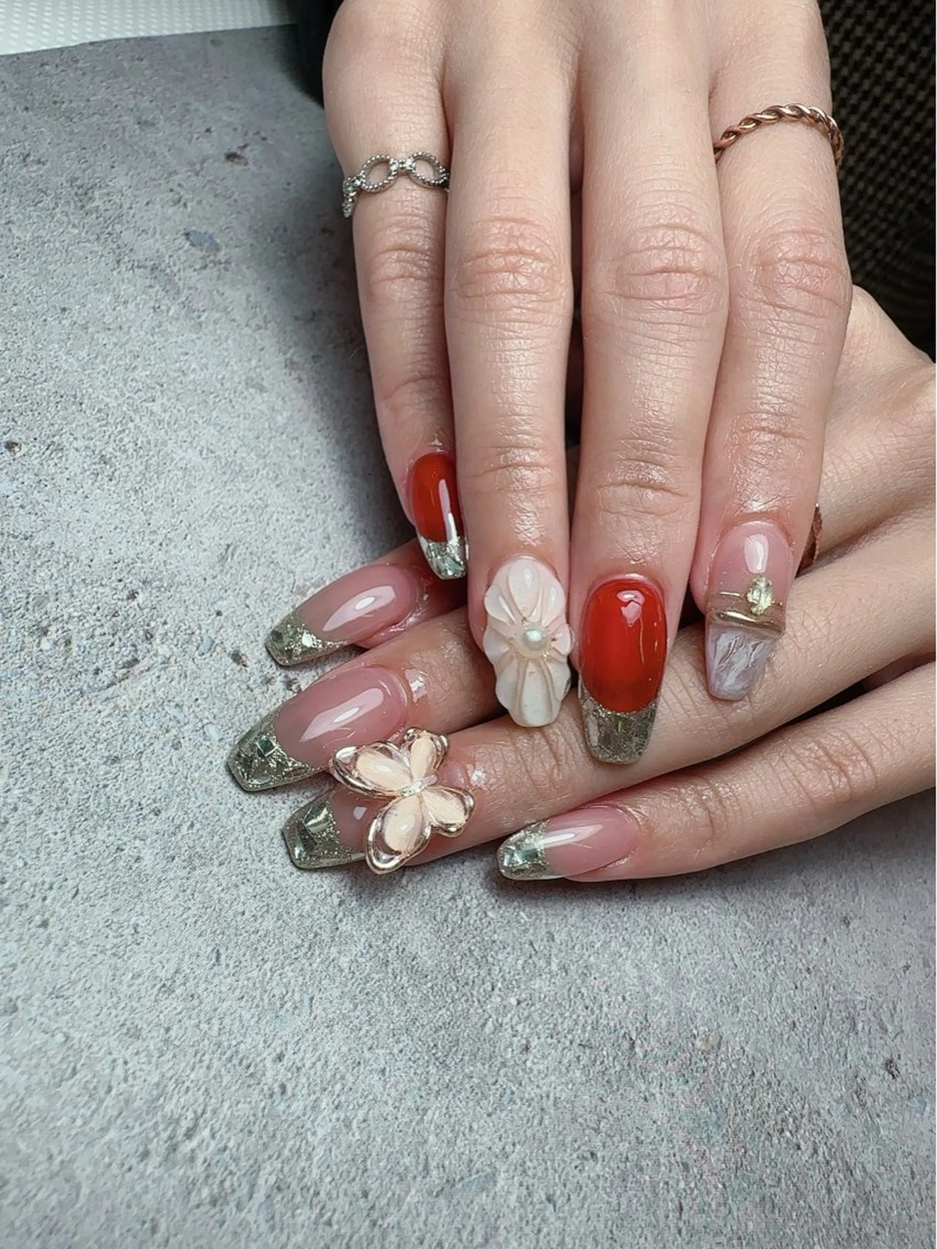 ネイル アートネイル ハート マグネットネイル 持ち込み ニュアンスネイル ハンドネイル Nailsalon Mimiy..♡のネイルデザイン