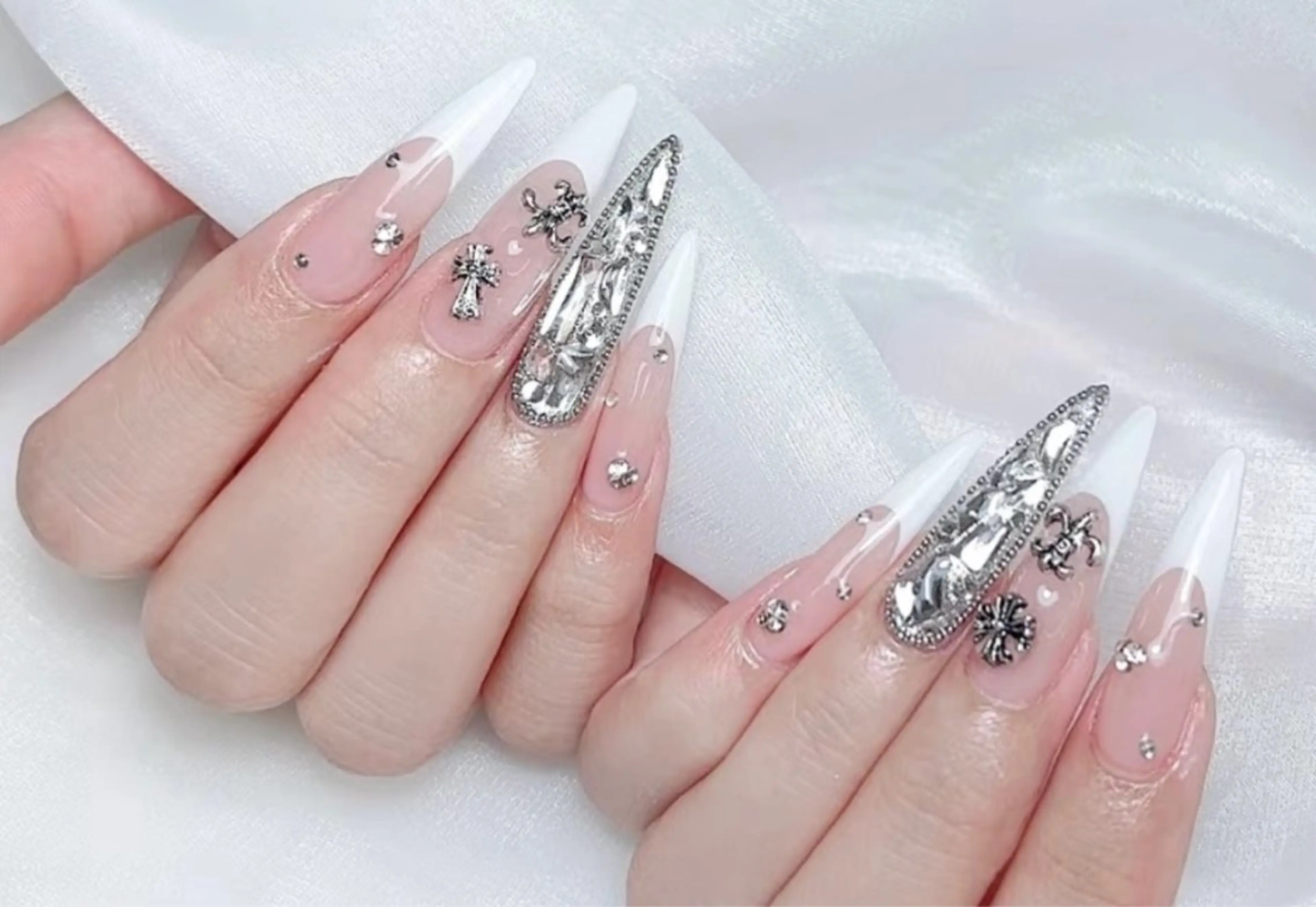 ネイル ハンドネイル D-BEAUTY Nailsalonのネイルデザイン