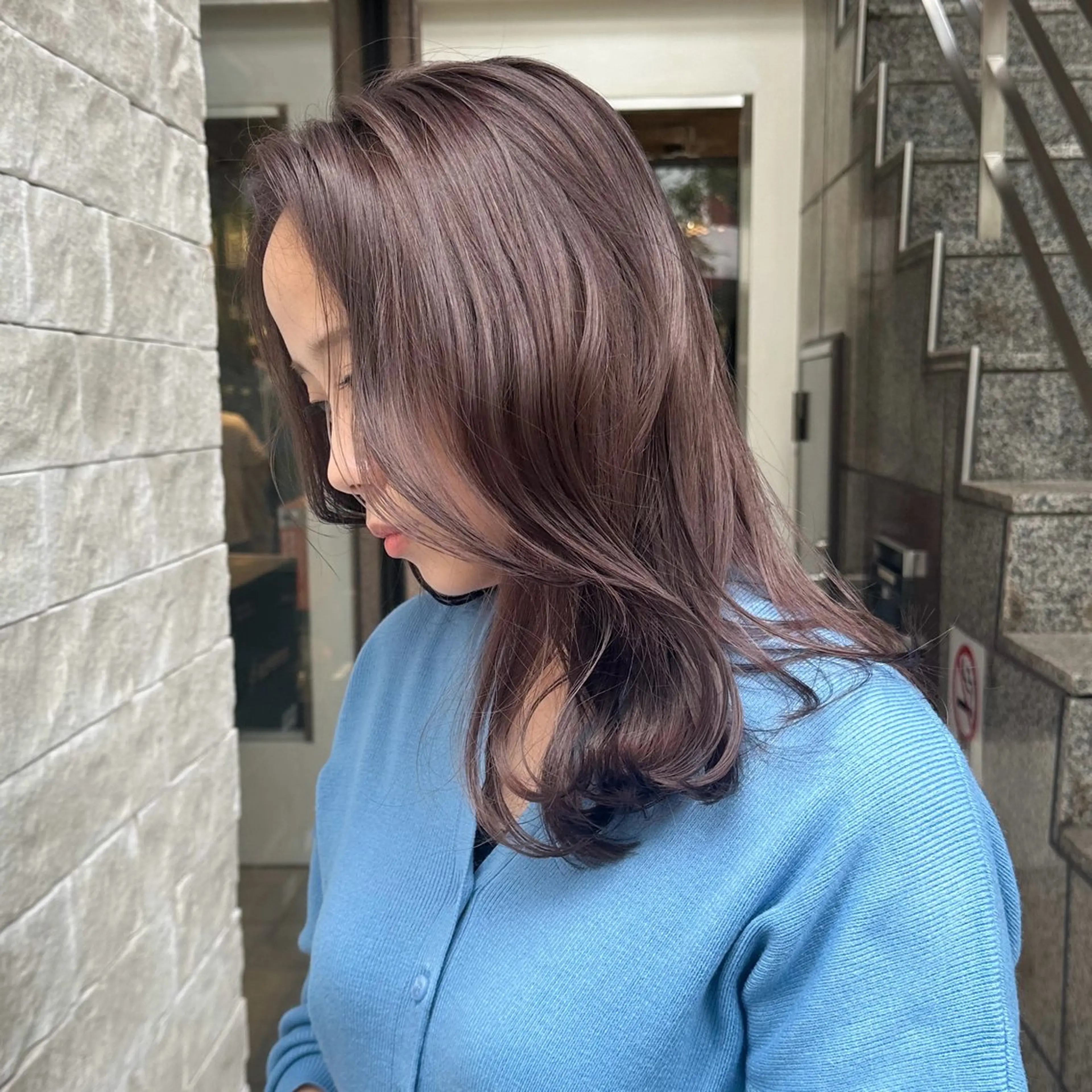 ミディアム カラー 艶カラー×似合わせ カットshihomiのヘアスタイル