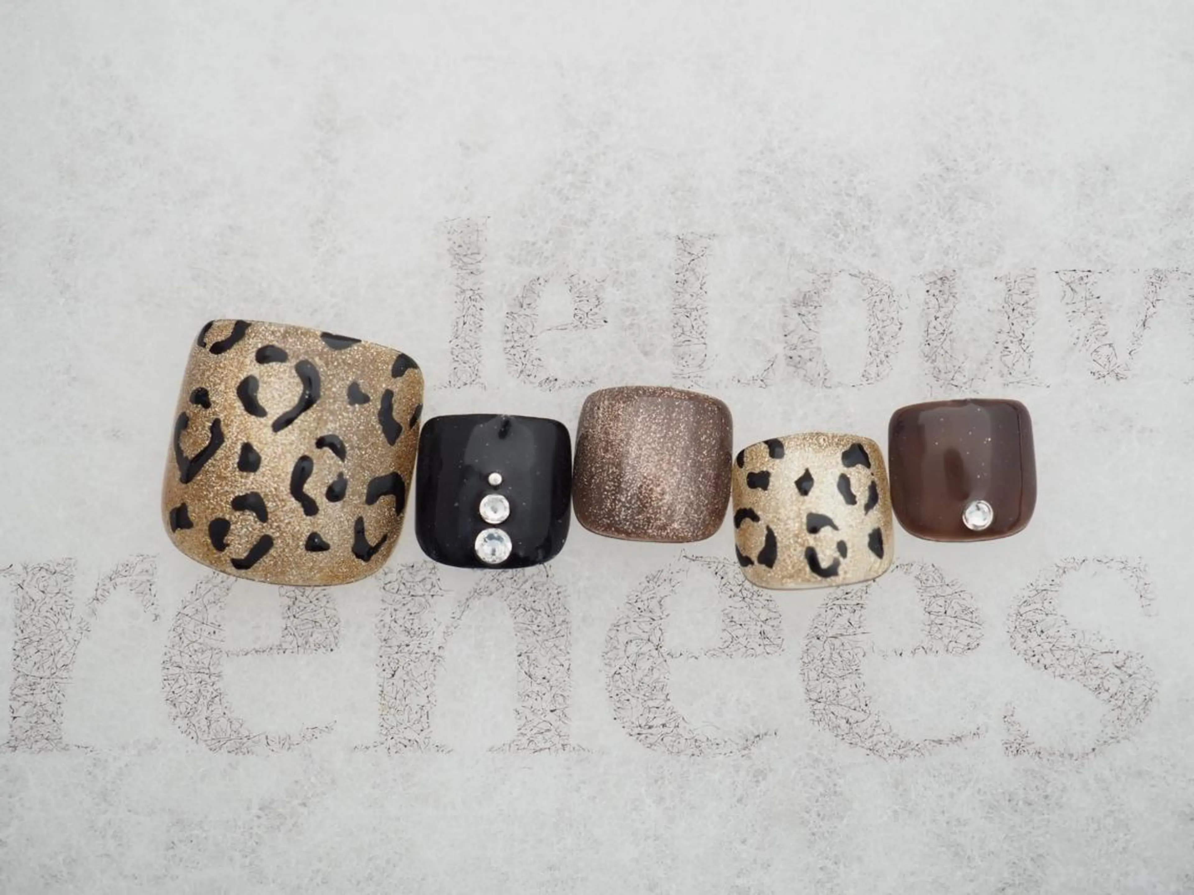 ネイル トップネイリスト Ribbon立川店のネイルデザイン