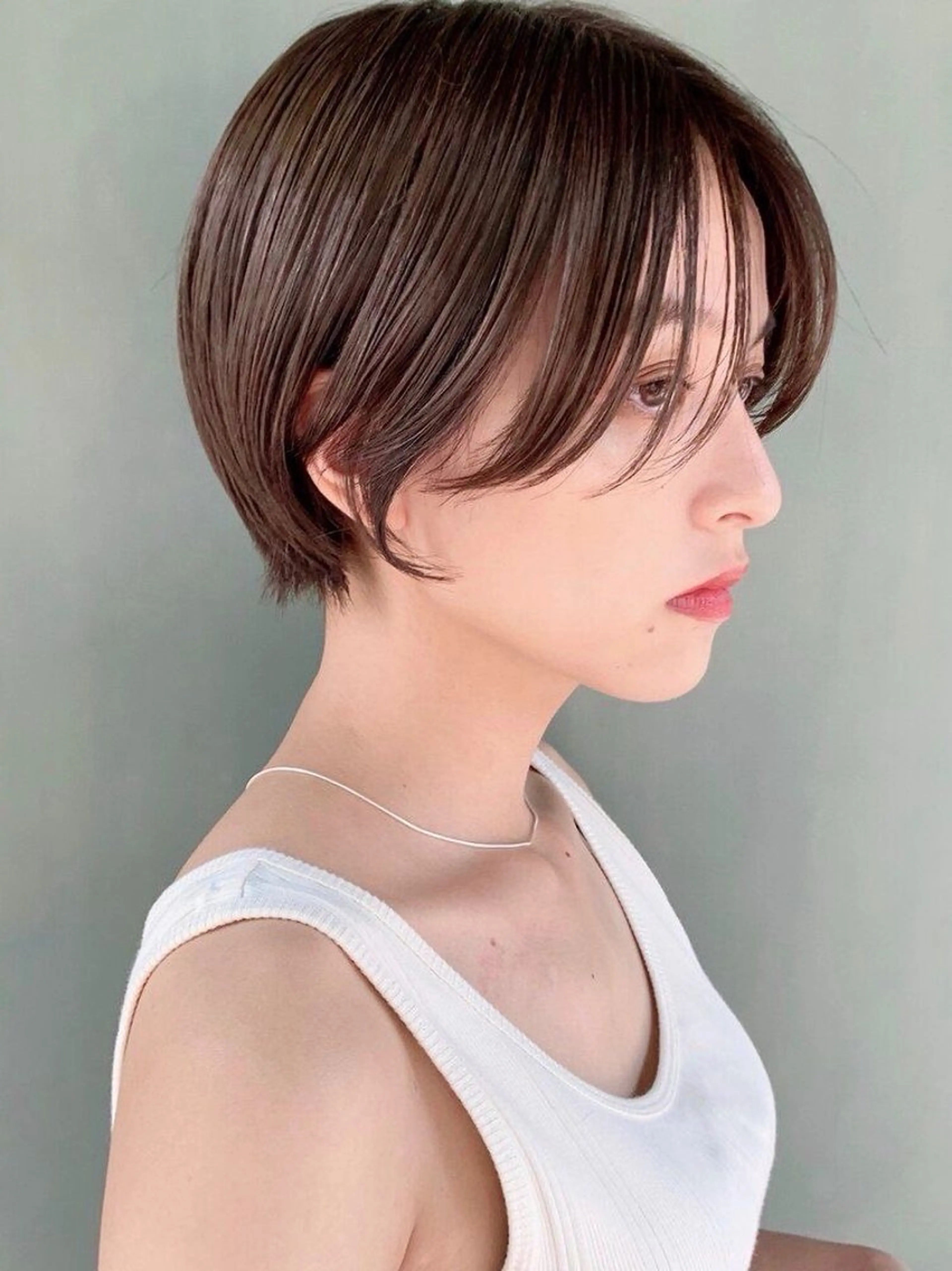 ショート 学生 韓国風ヘア おくれ毛 小顔カット 艶カラー/レイヤー/ 似合せ/ Fureaのヘアスタイル
