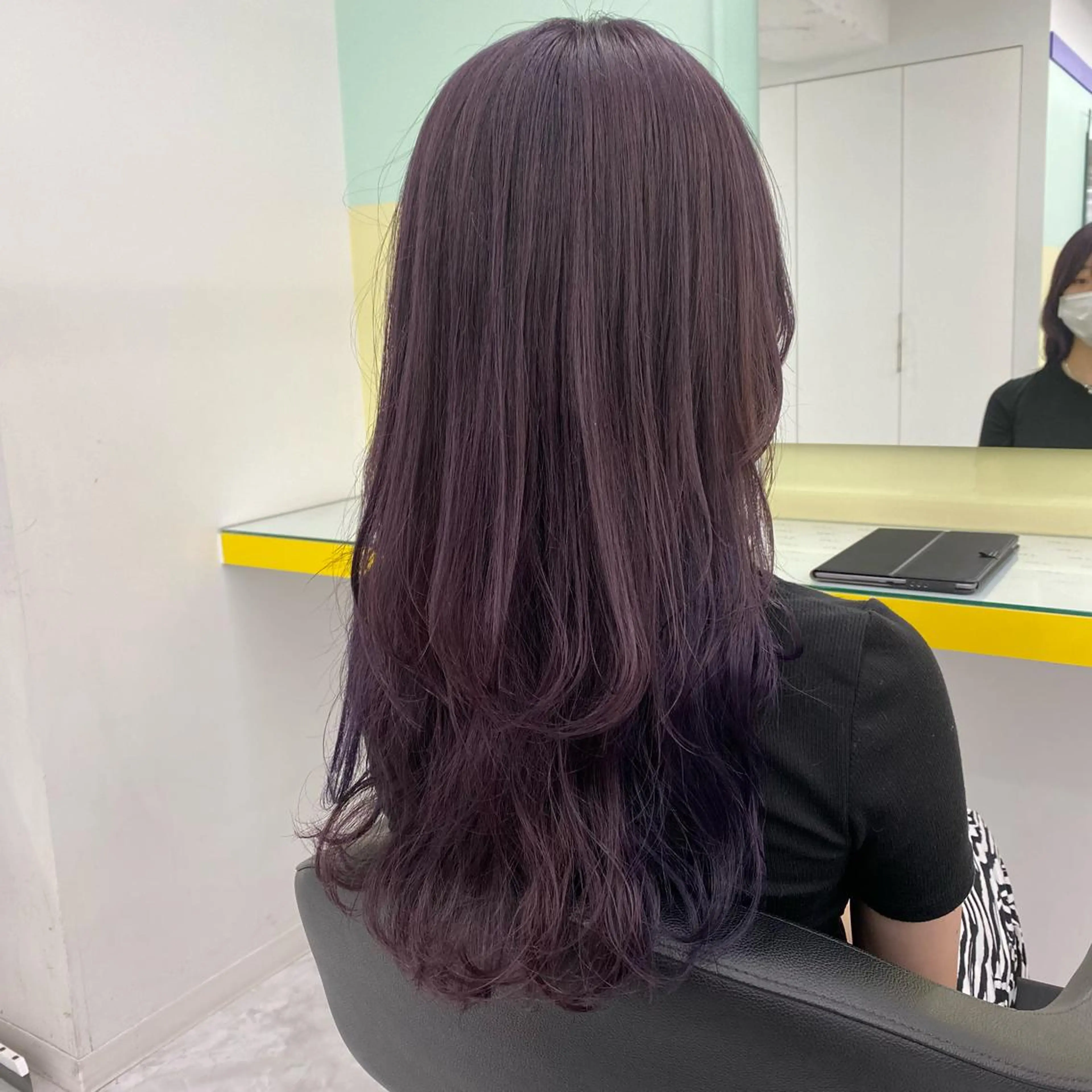セミロング カラー ヘアアレンジ ヘアカラー トリートメント mai🍑暖色カラー /レイヤー💖のヘアスタイル