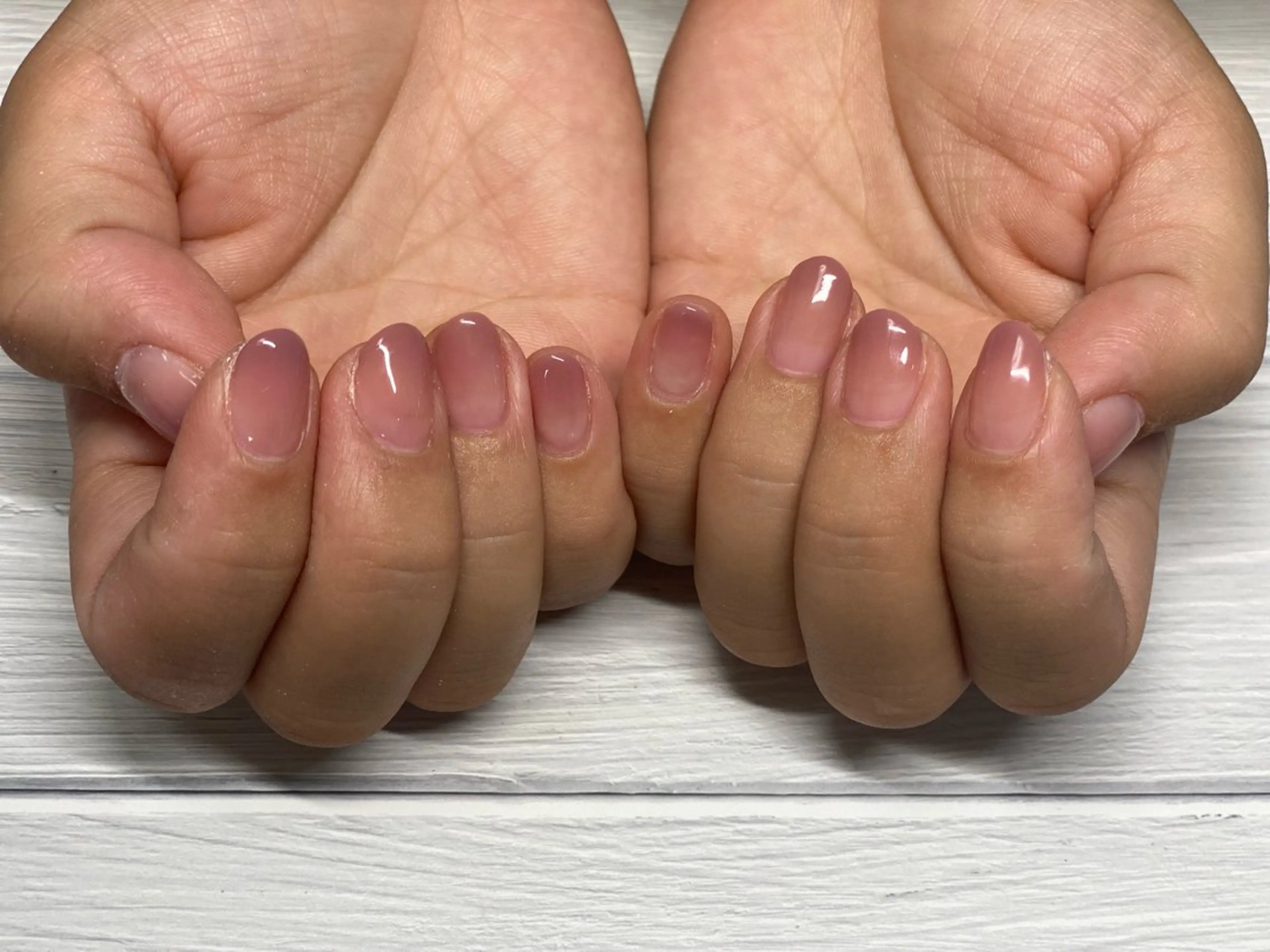 ネイル グラデーション R.I所属・R.I みちのネイルデザイン