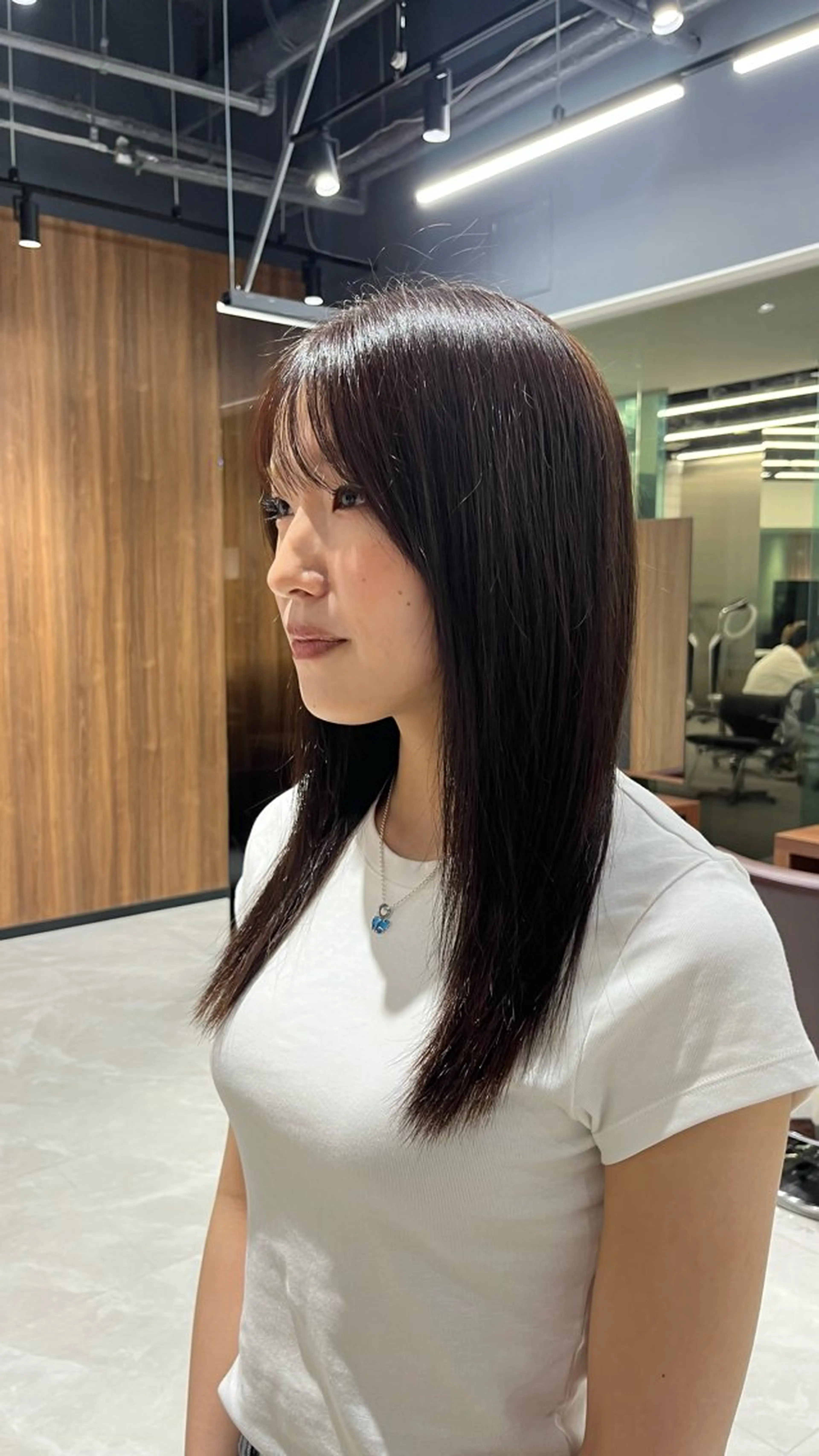 セミロング 髪質改善 ヘアカラー 石塚 瑛里菜のヘアスタイル