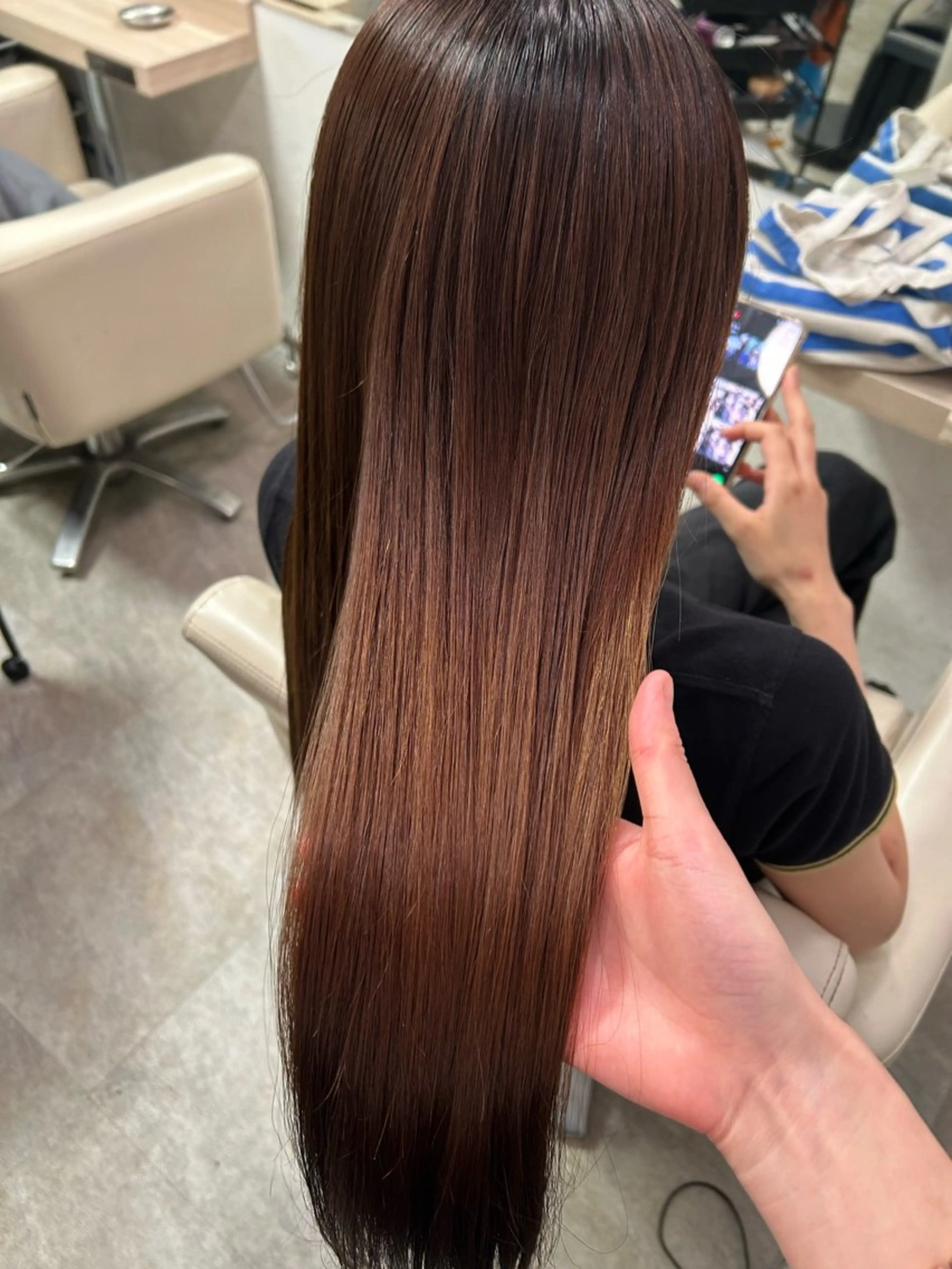 ロング 縮毛矯正 縮毛•ハイトーン ・着付け Runaのヘアスタイル