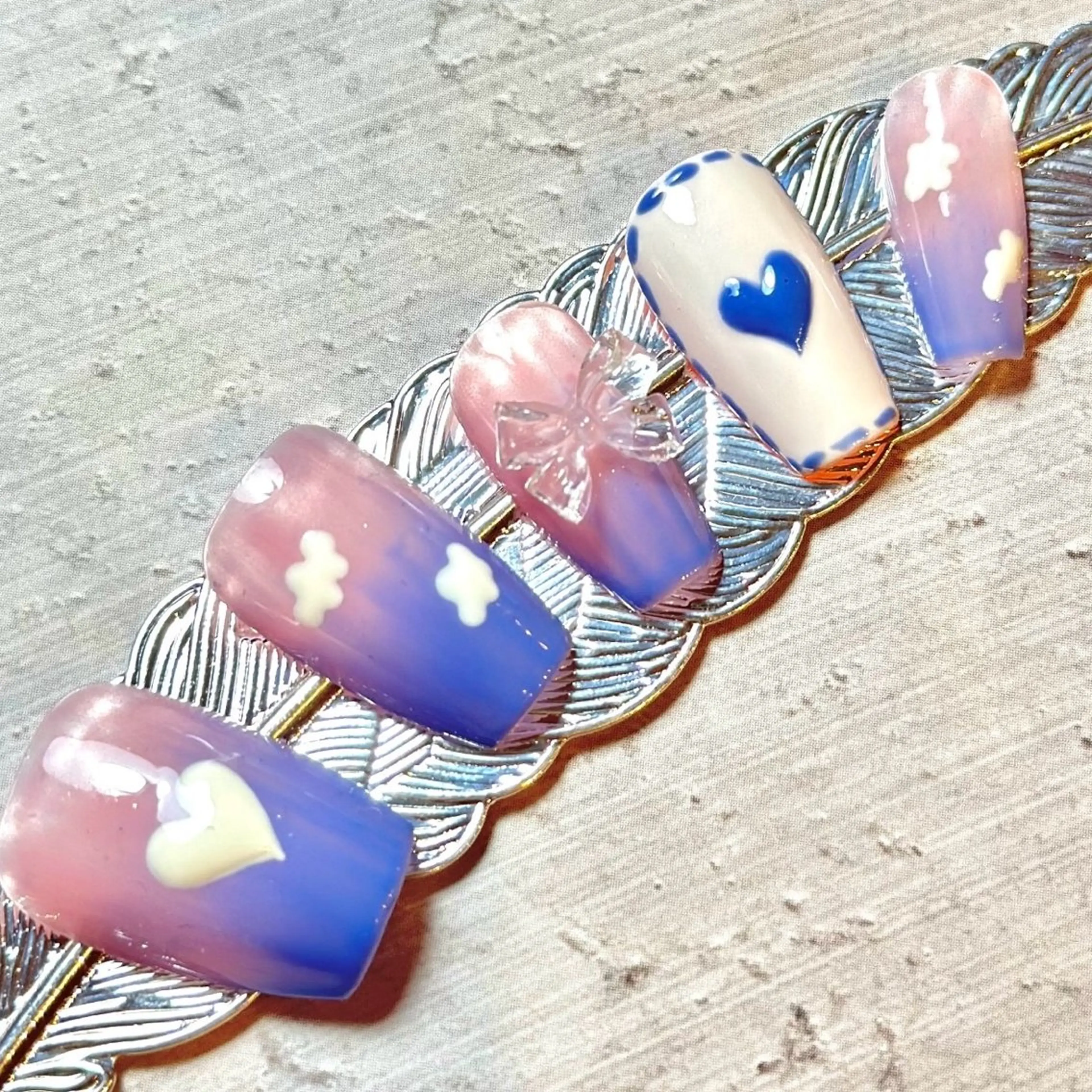 ネイル ピンキー 池田公園店のネイルデザイン