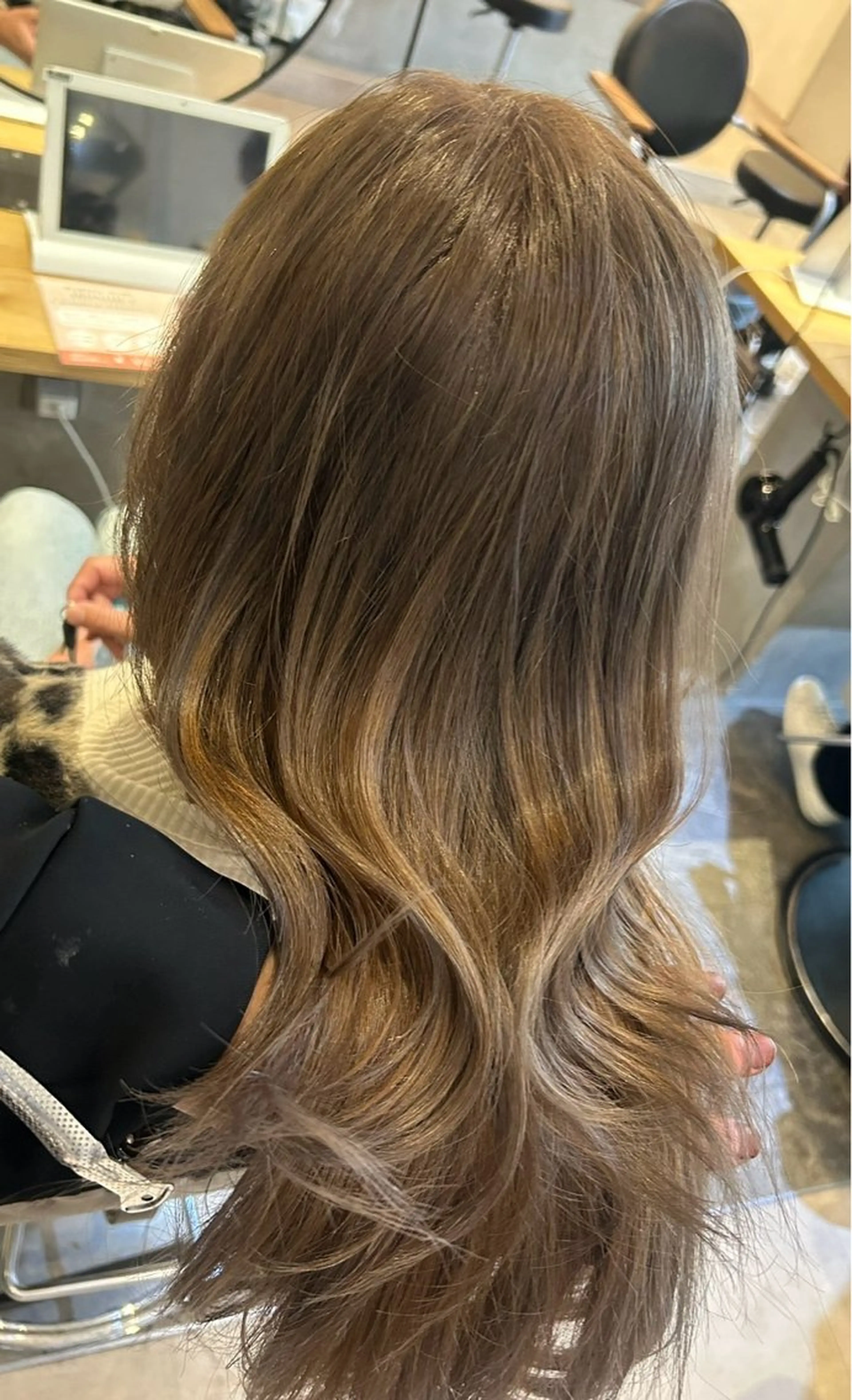 ロング カラー La fith hair fun 池袋店所属・🤎透明感カラー🍯 池袋東口/HIROのヘアスタイル