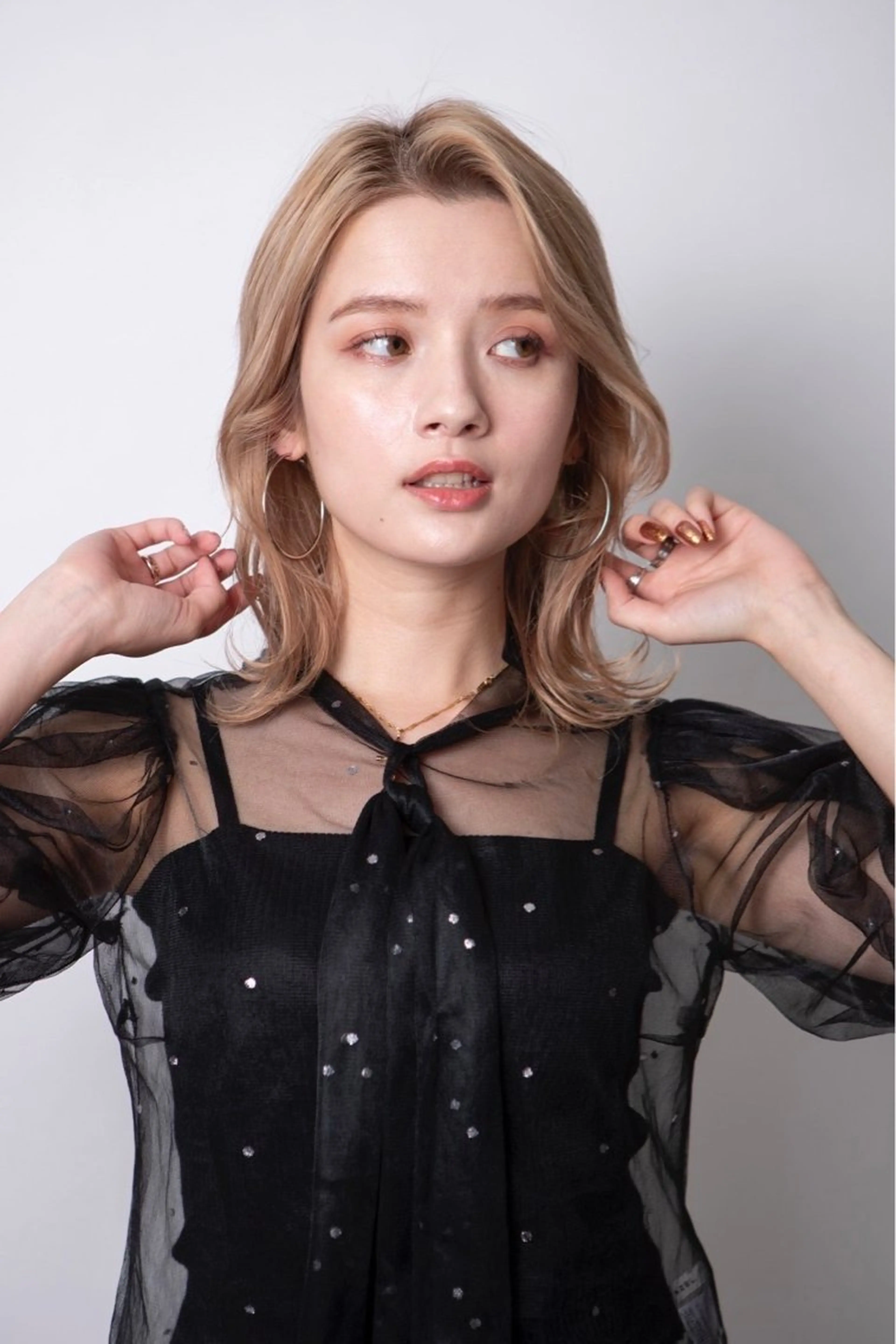 ミディアム ヘアカラー 🫧透明感カラー /艶髪すなお🧸のヘアスタイル