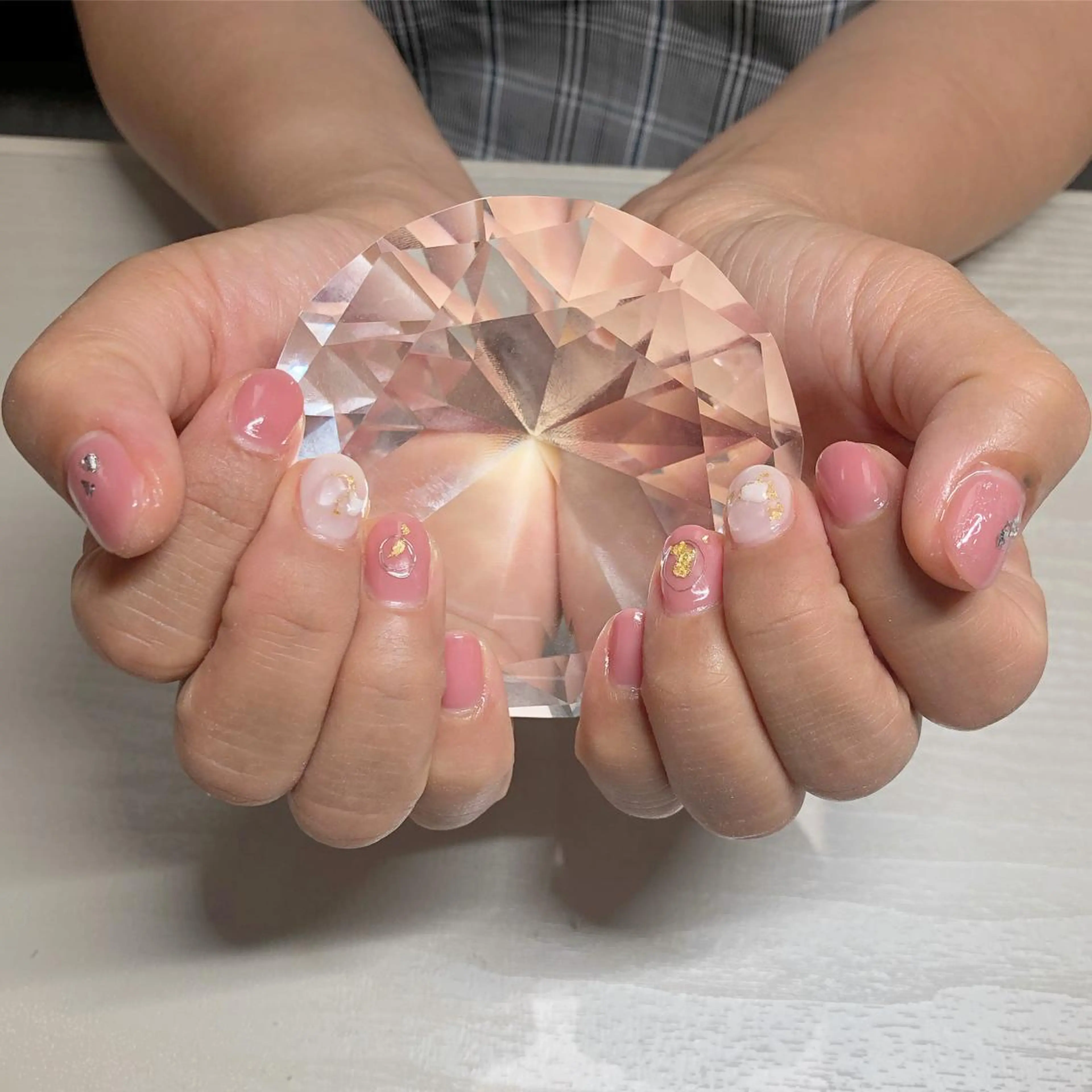 ネイル I pinknail 韓国風·持ち込み専門のネイルデザイン