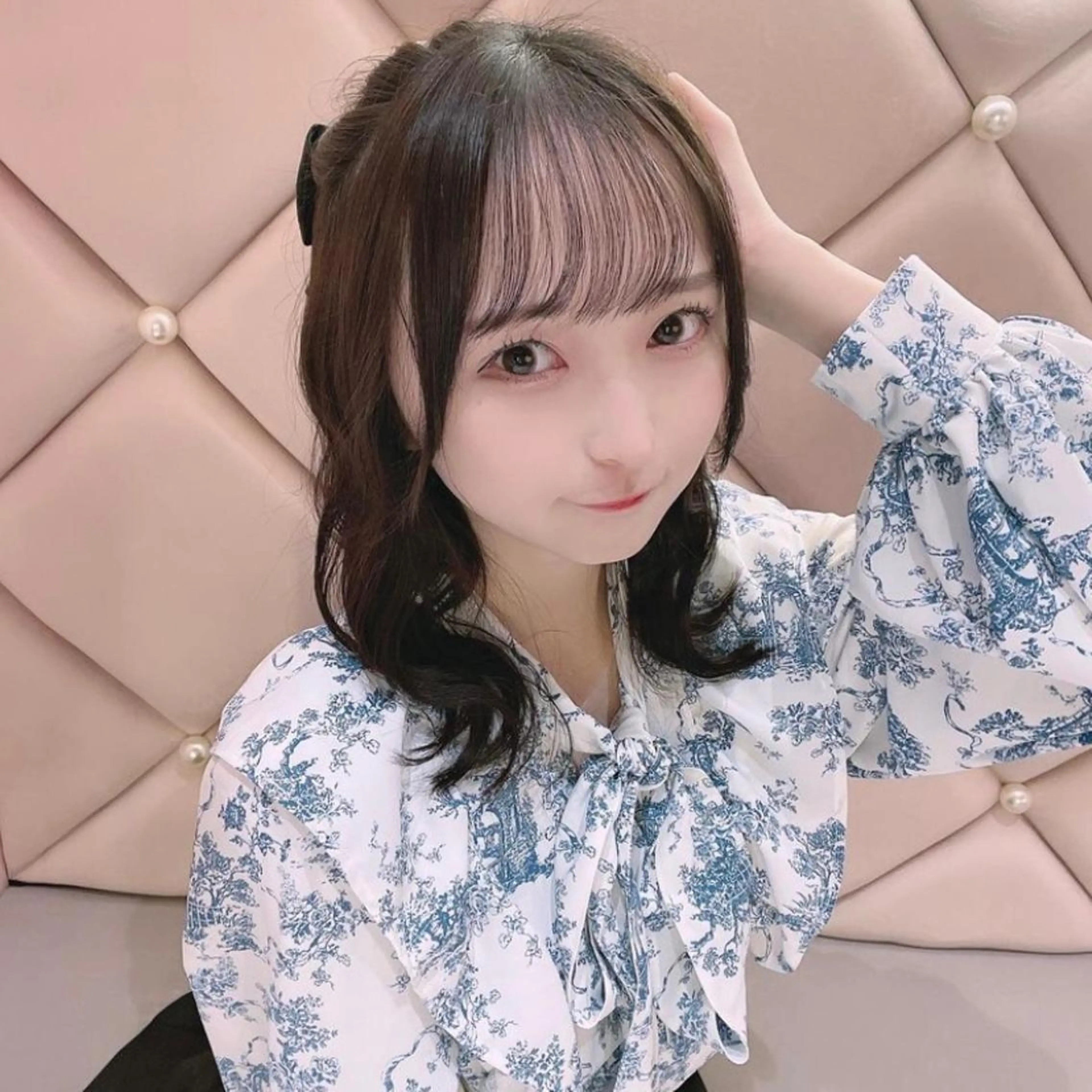 ミディアム 🎀ふわふわアイドル ヘアメ🎀AYANEのヘアスタイル