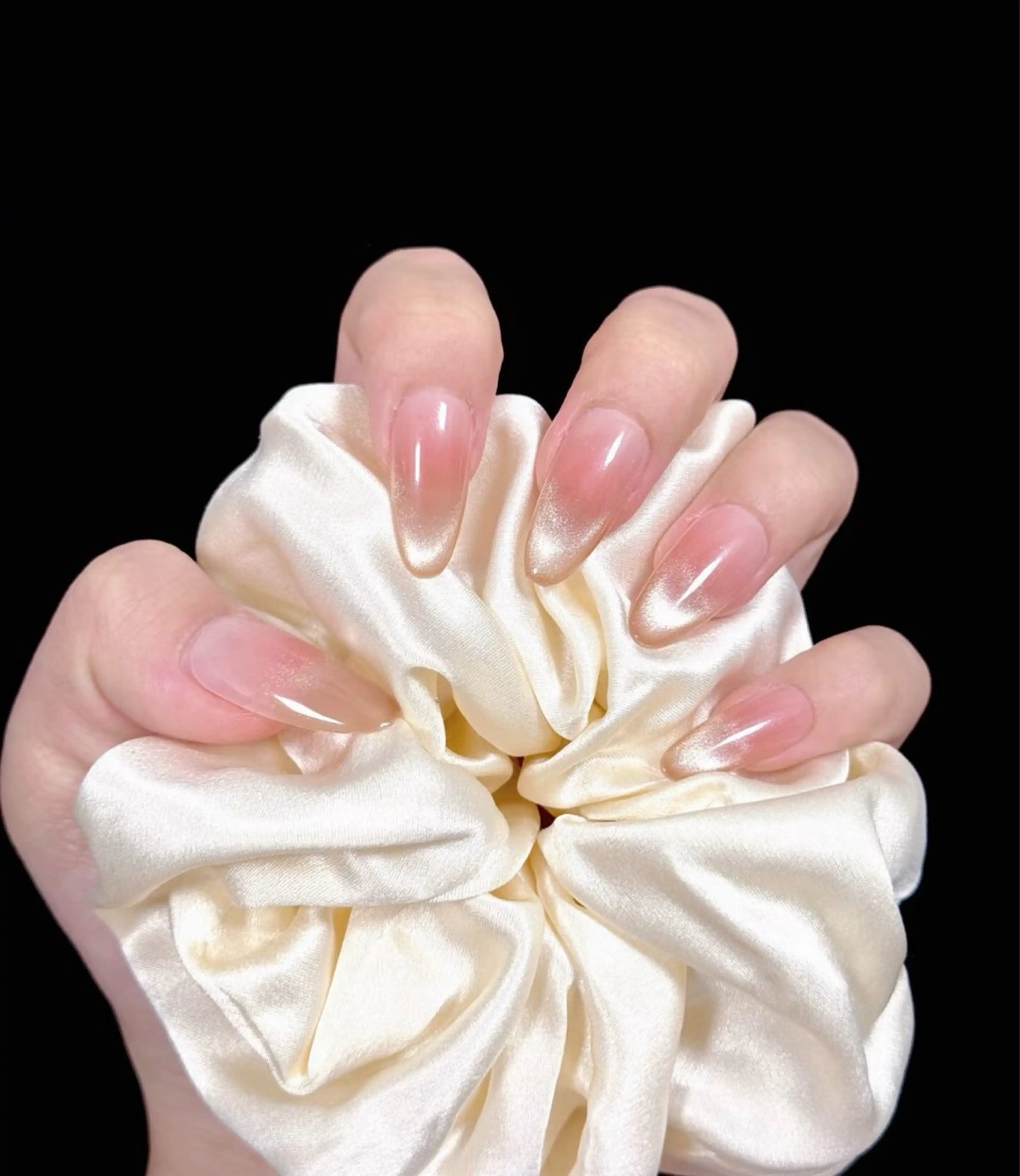 ネイル ギウ ジーナのネイルデザイン