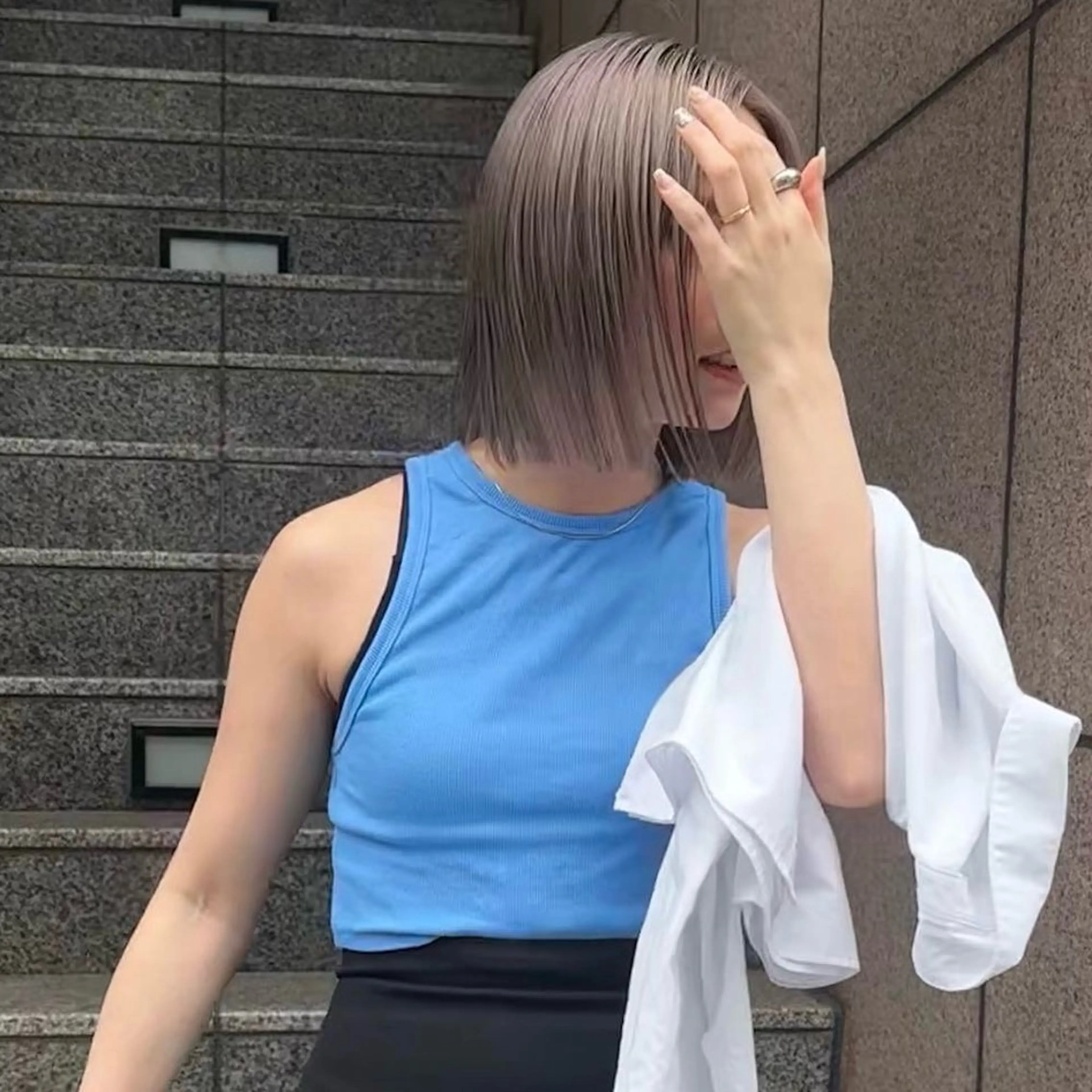 ショート カラー 艶カラー×似合わせ カットshihomiのヘアスタイル