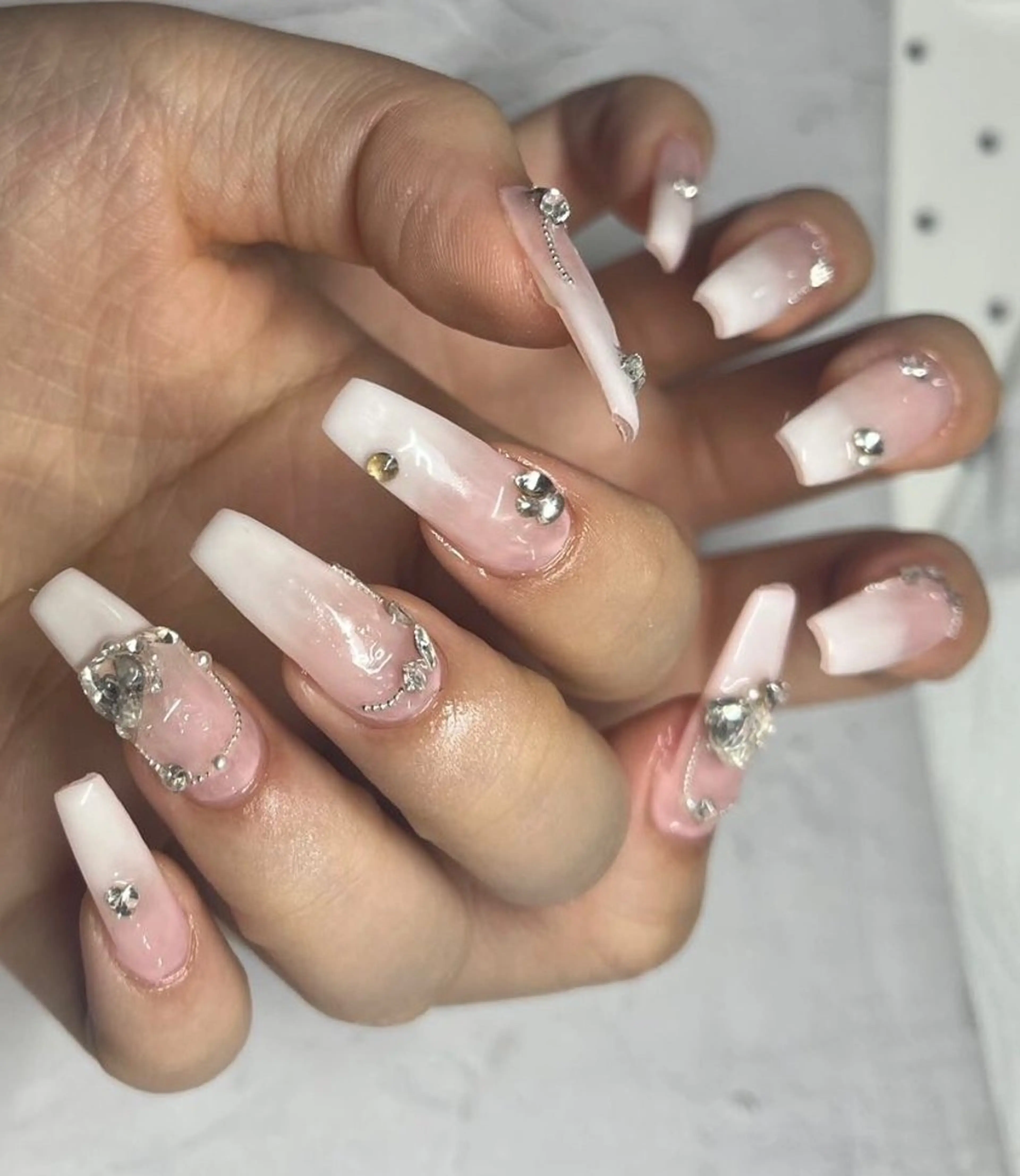 ネイル minoannail Yのネイルデザイン