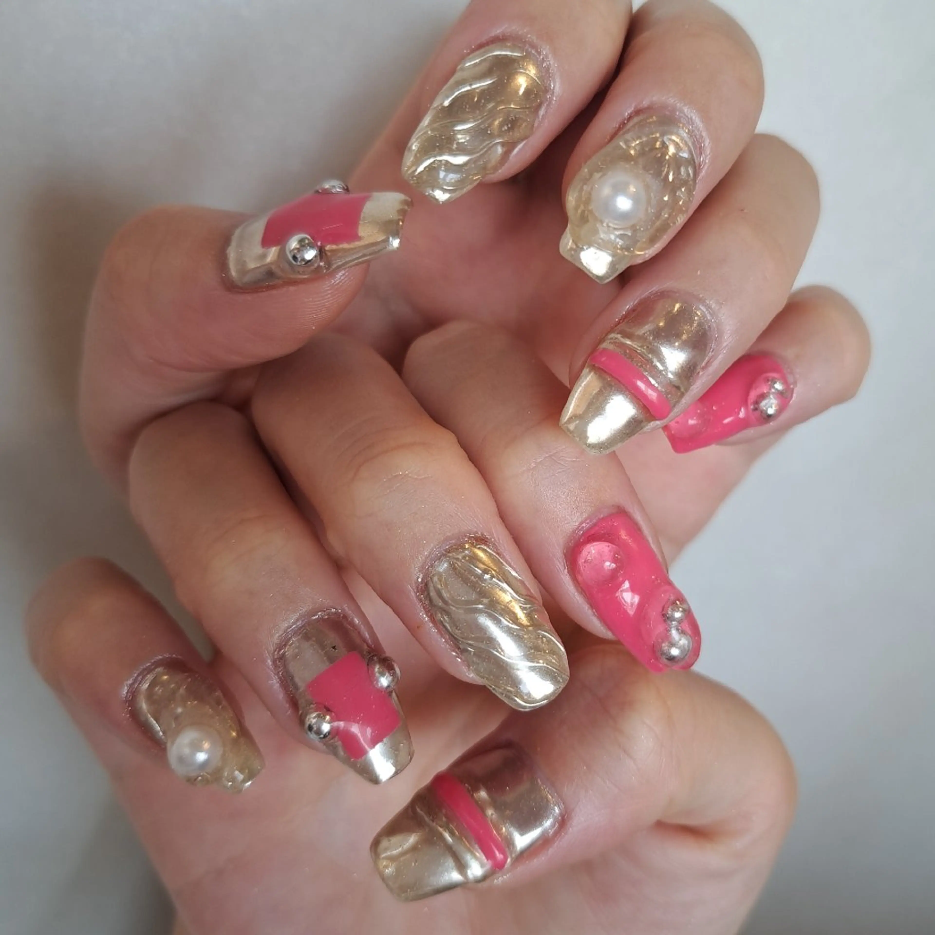 ネイル アートネイル ジェルネイル ミラーネイル 持ち込み ぷっくりネイル Nail mood デザイン持ち込みokのネイルデザイン