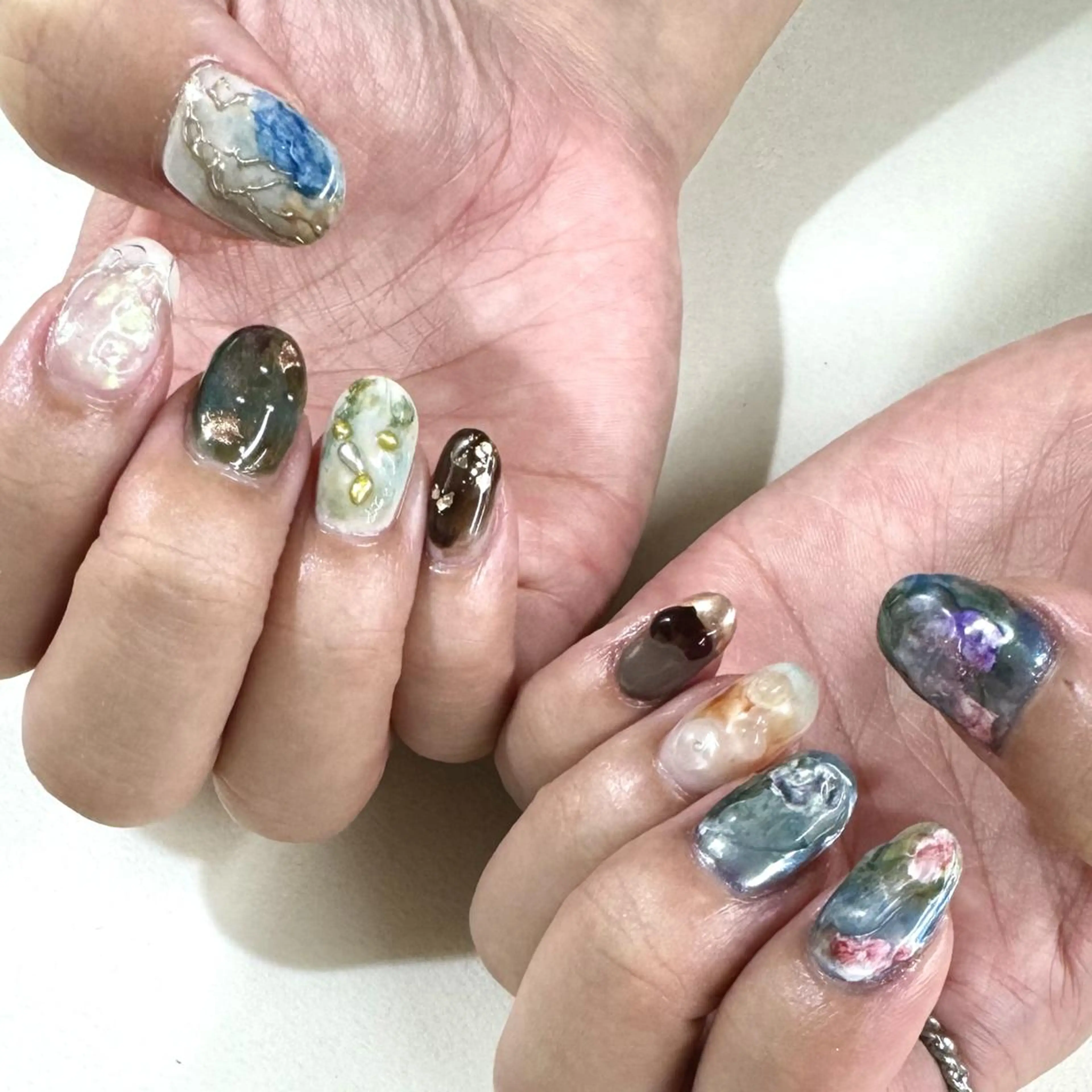 ネイル ジェルネイル 韓国ネイル ニュアンスネイル ワンホンネイル nailstudio eviz新宿店のネイルデザイン