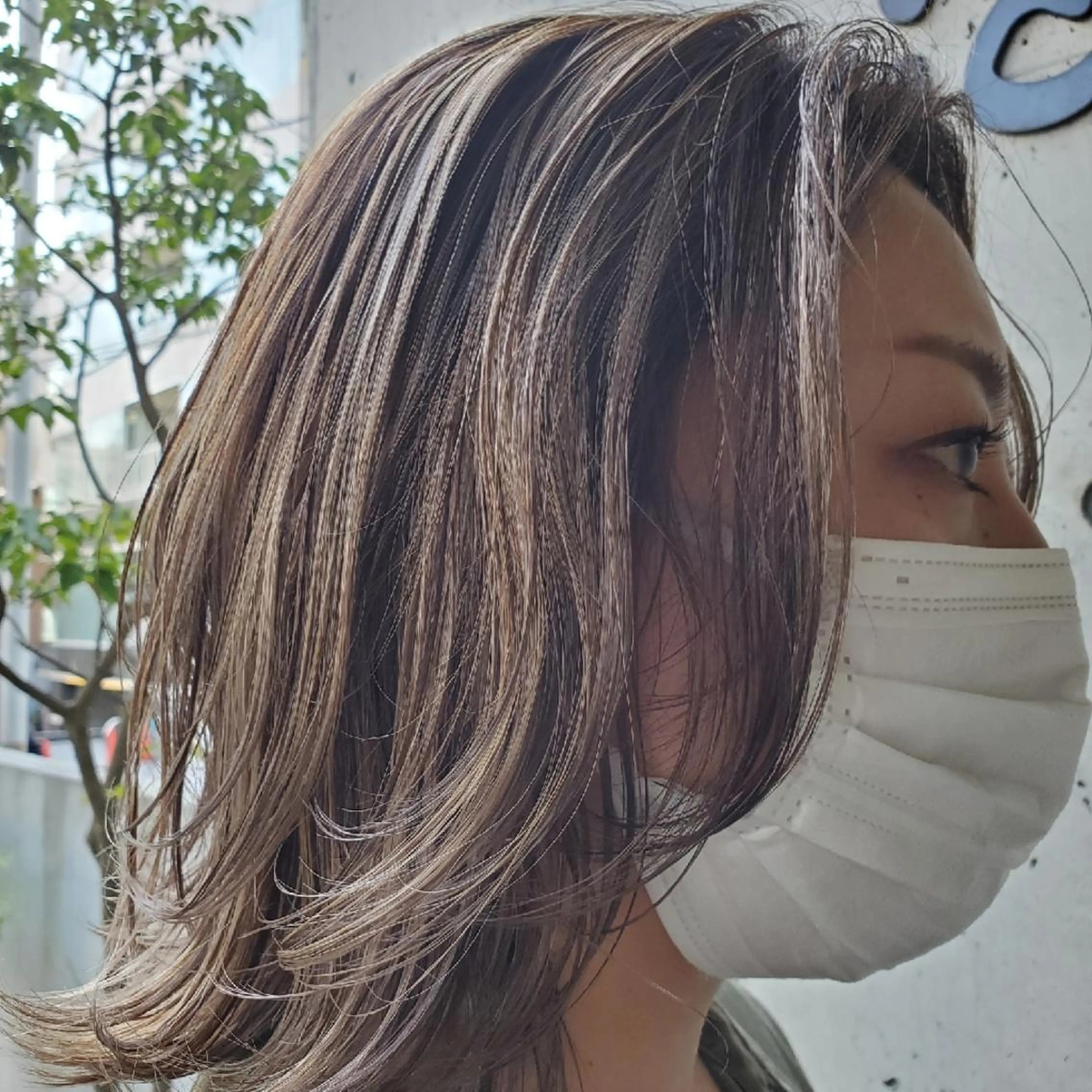 ミディアム カラー バレイヤージュ レイヤーカット 梅澤 勧太のヘアスタイル
