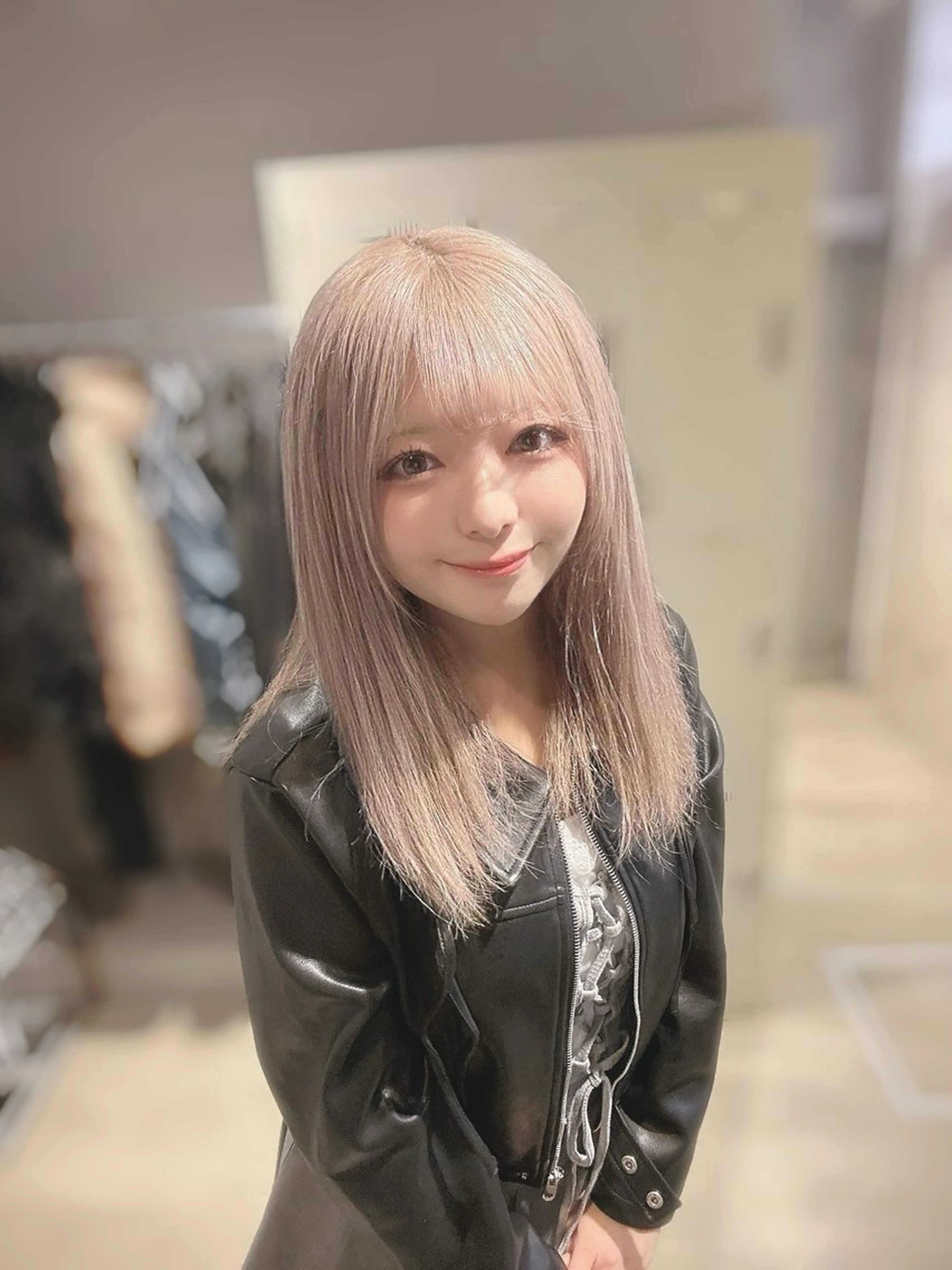 セミロング カラー ヘアカラー ヘアセット 韓国/トレンド レイヤー【101】のヘアスタイル