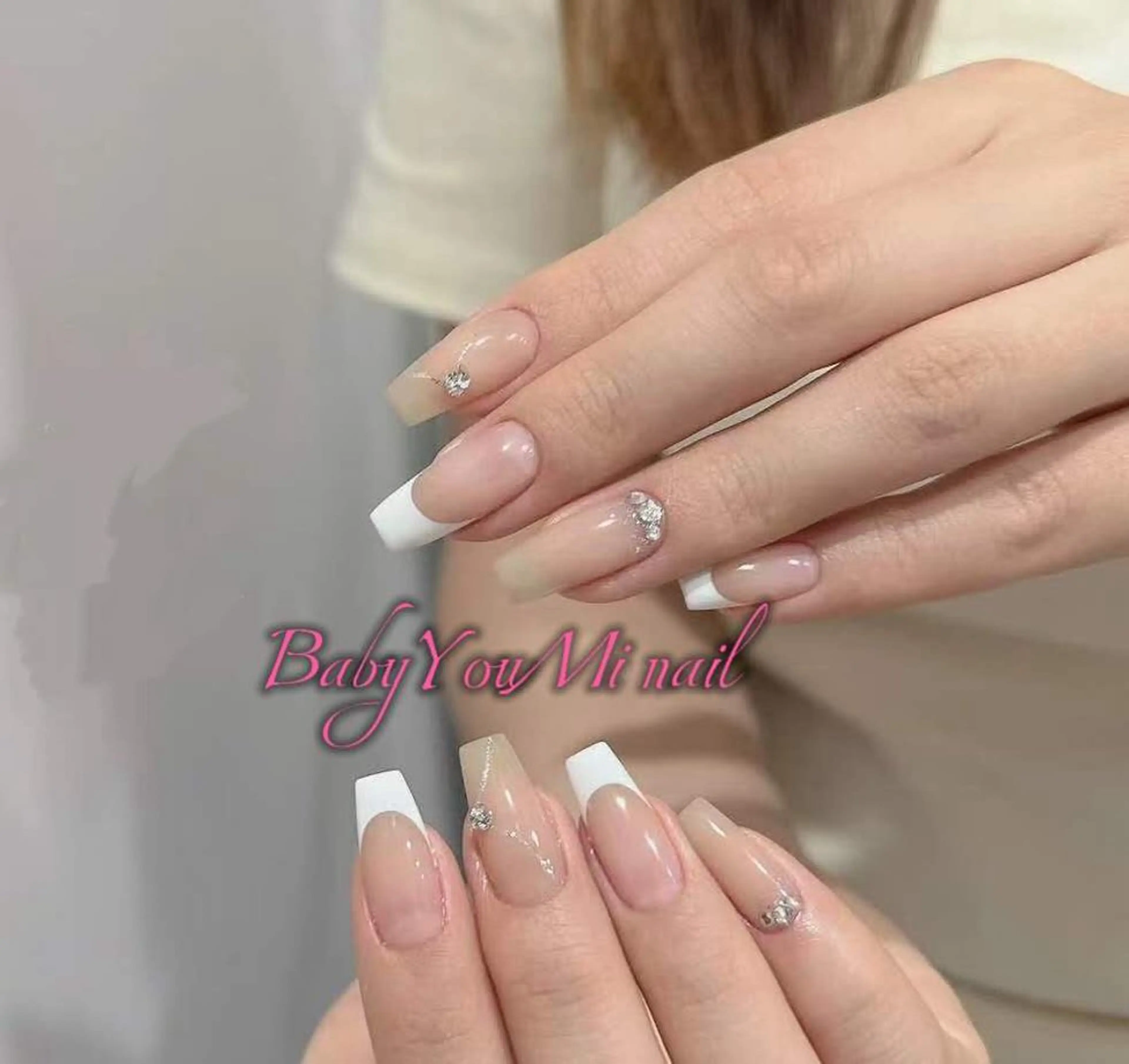 ネイル オーロラネイル フラワーネイル フットネイル フレンチネイル ジェルネイル ハンドネイル 相沢 さやかのネイルデザイン