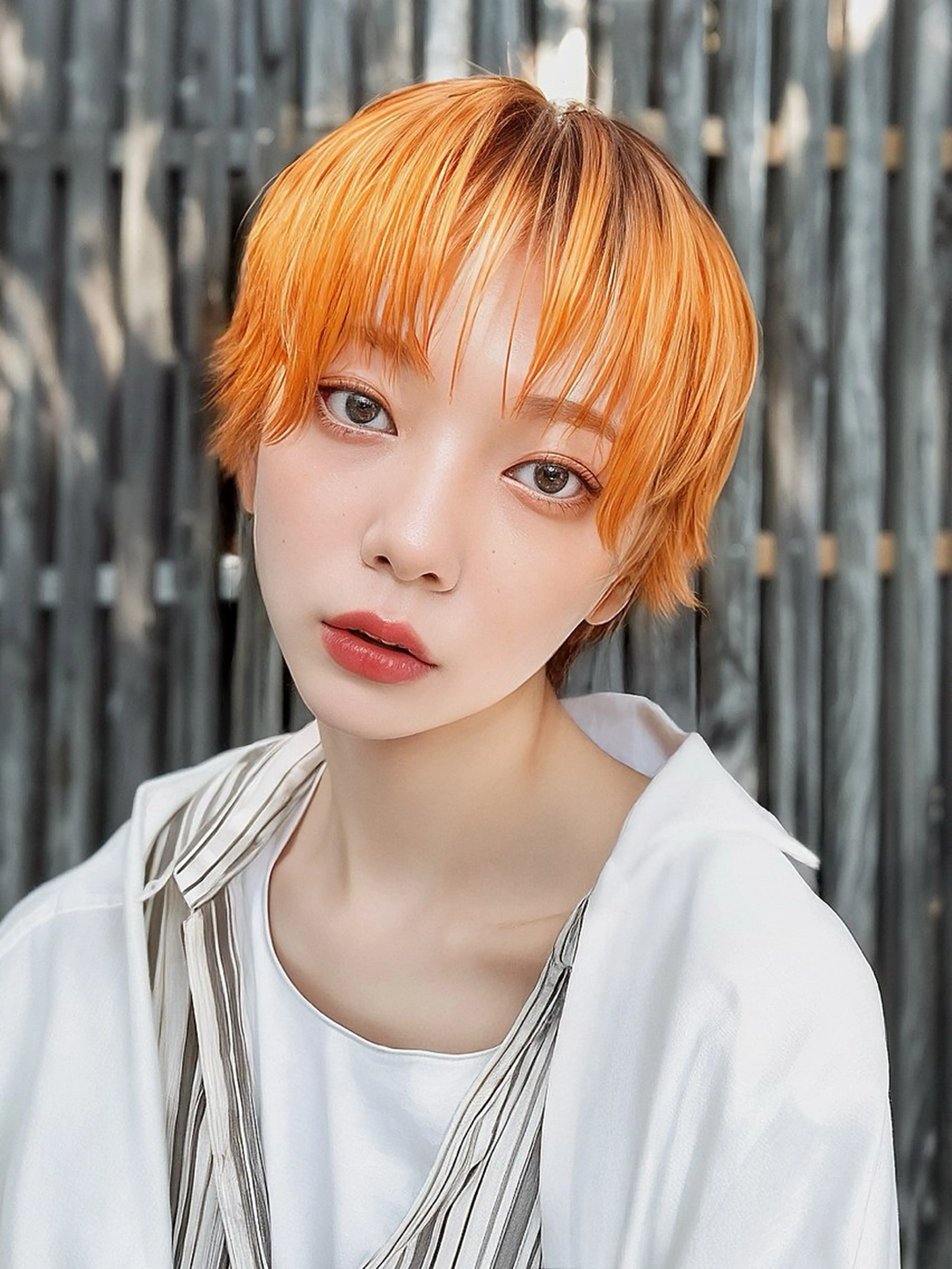 ショート 🌈派手髪ハイトーン 🌈鈴木亮太🌈のヘアスタイル