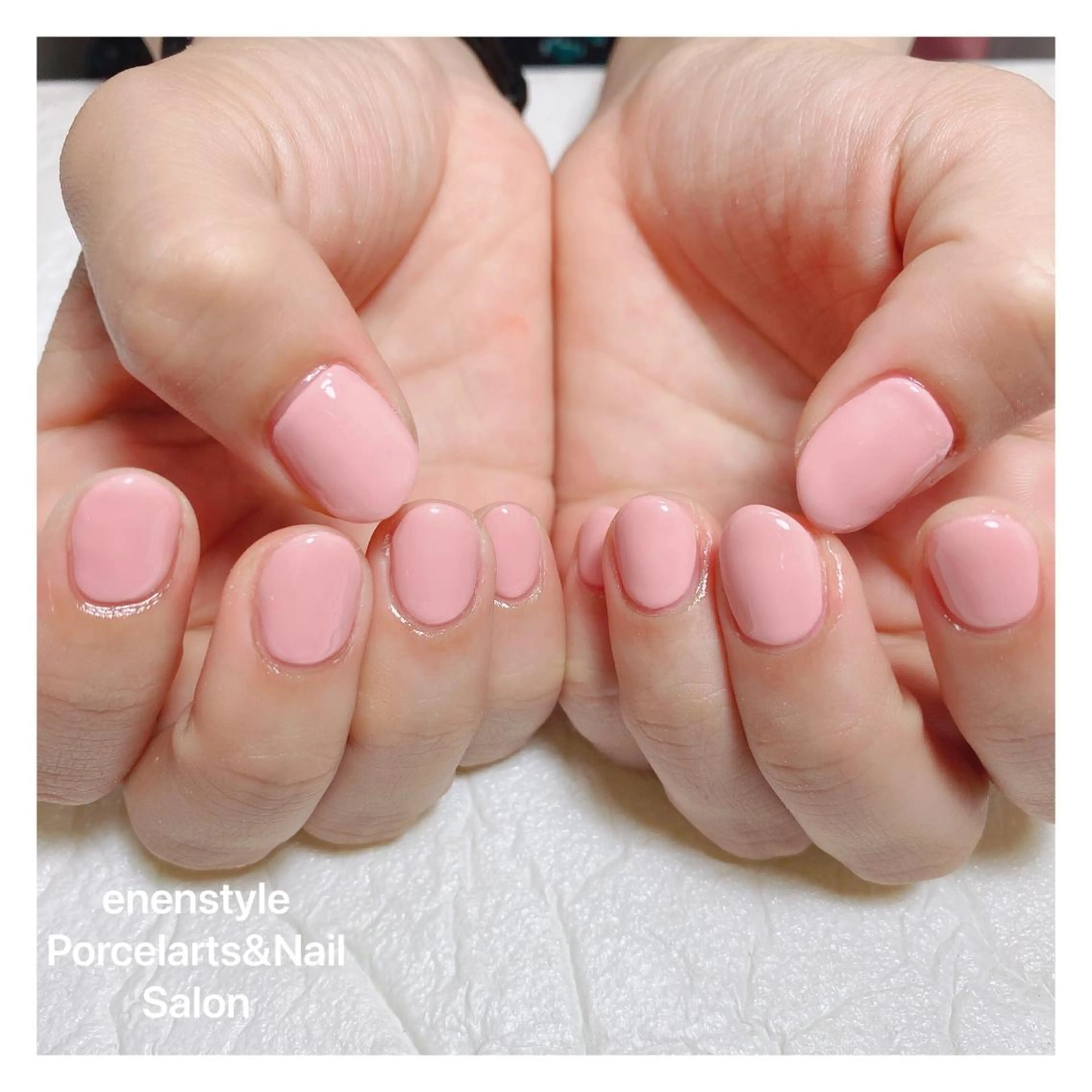 ショート ネイル 👑enen style👑のネイルデザイン