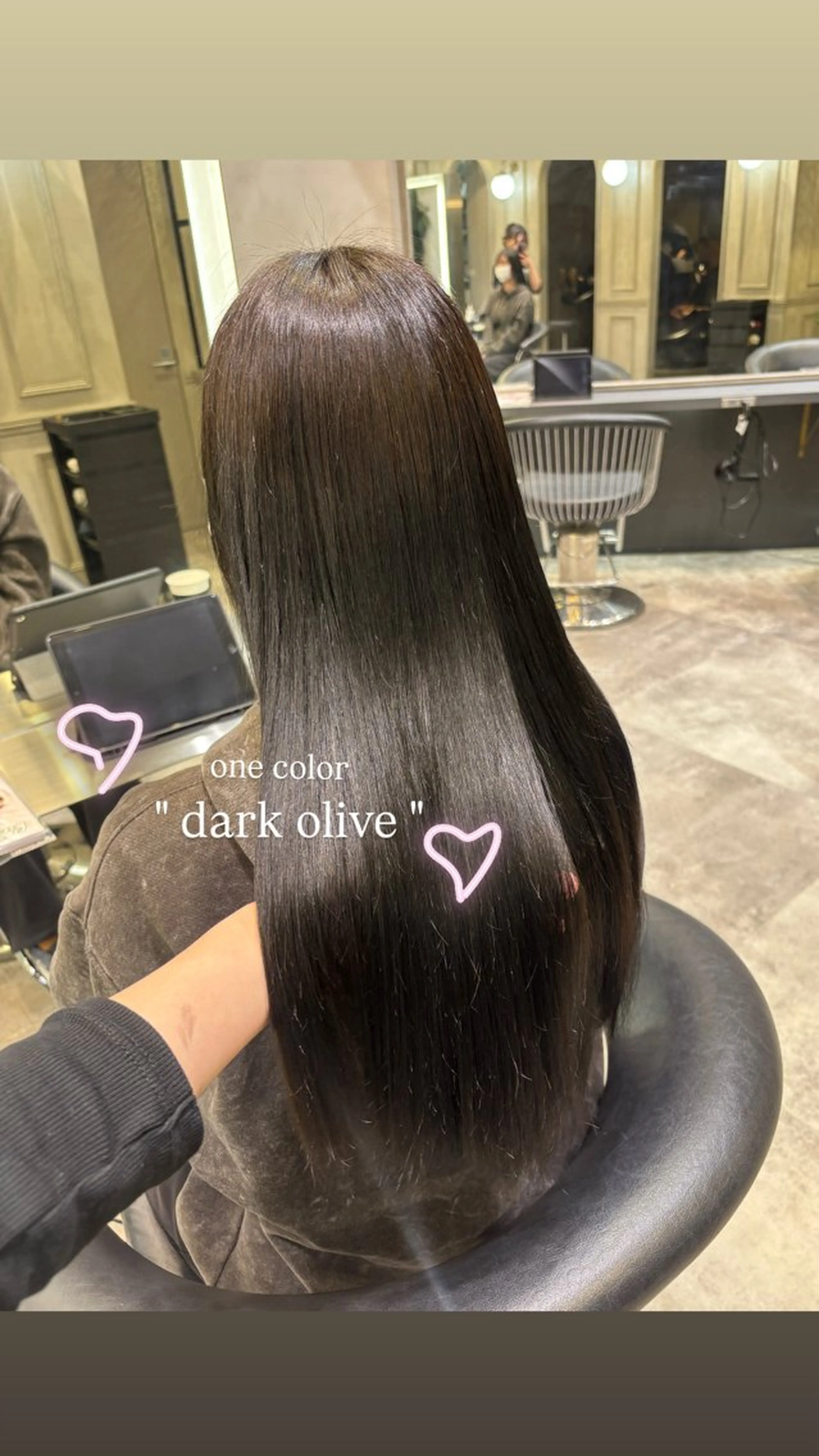 カラー ブリーチ ブリーチなしカラー ヘアカラー 上野 菜々海のヘアスタイル