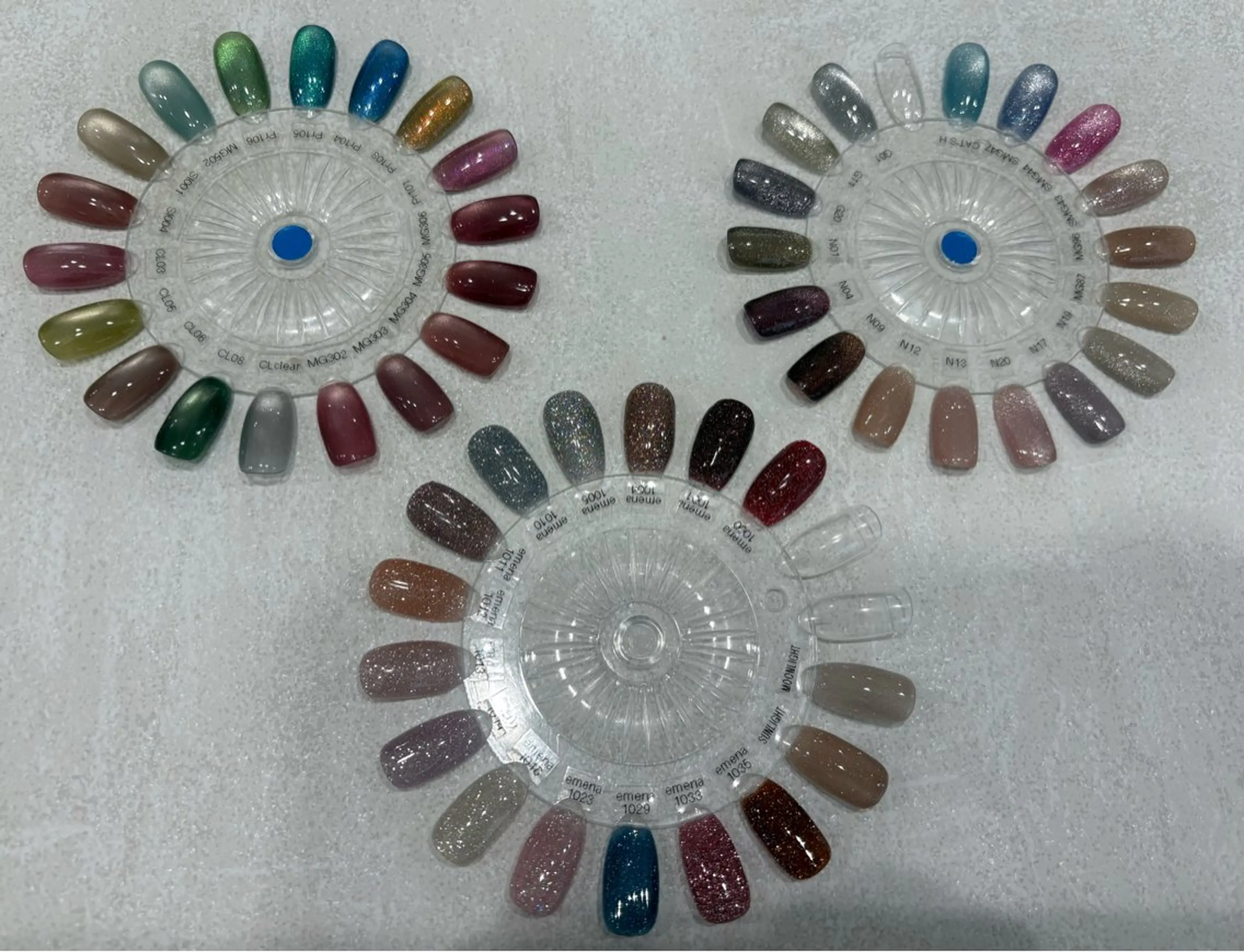 ネイル ブルー マグネットネイル ワンカラーネイル 坂本 優佳のネイルデザイン