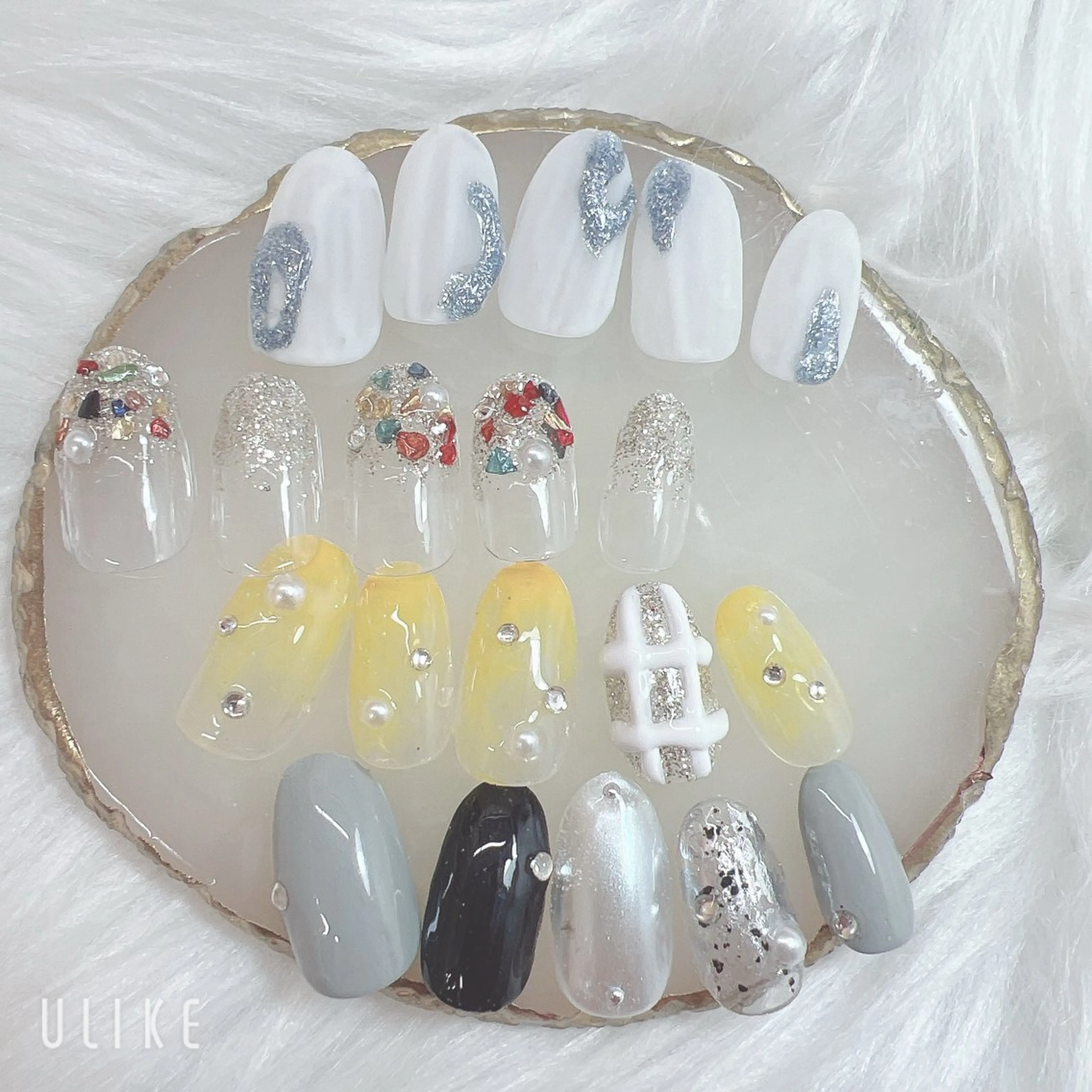 ネイル ハンドネイル 北浦和minion YUKIのマツエク・マツパデザイン