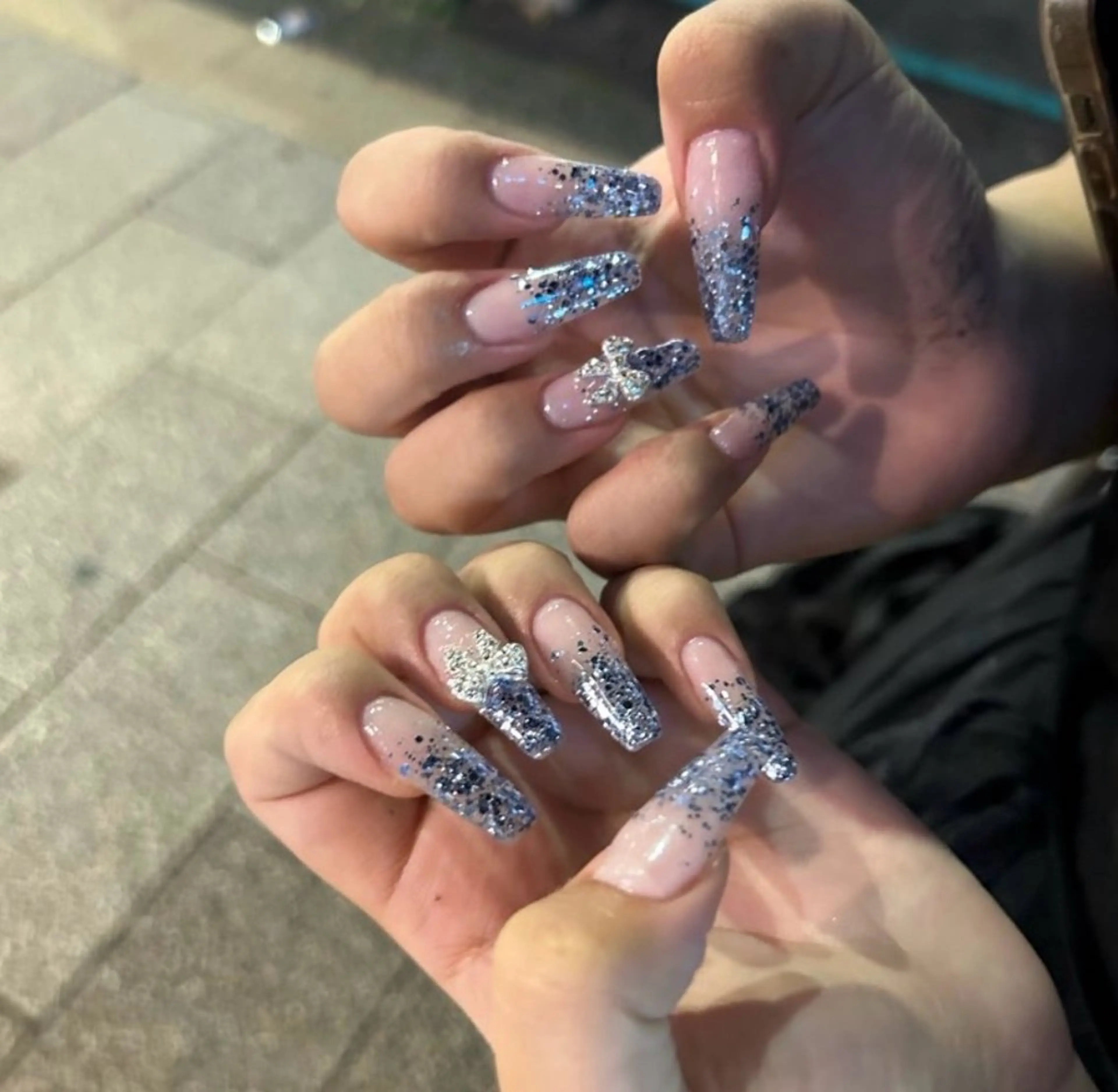 ネイル VENUSBELT Miiのネイルデザイン