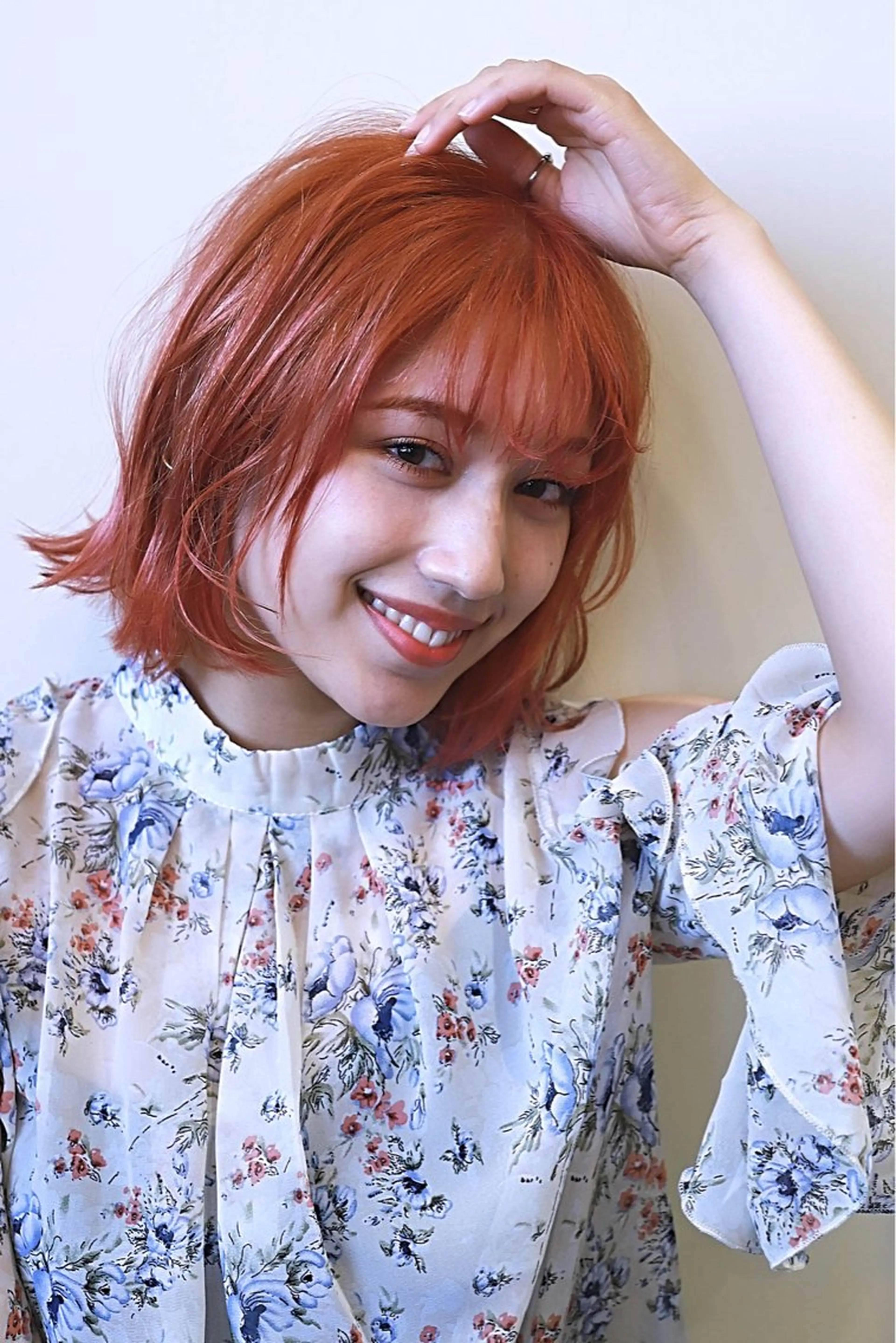 ショート カラー カット ヘアカラー トリートメント LOOP hairのヘアスタイル