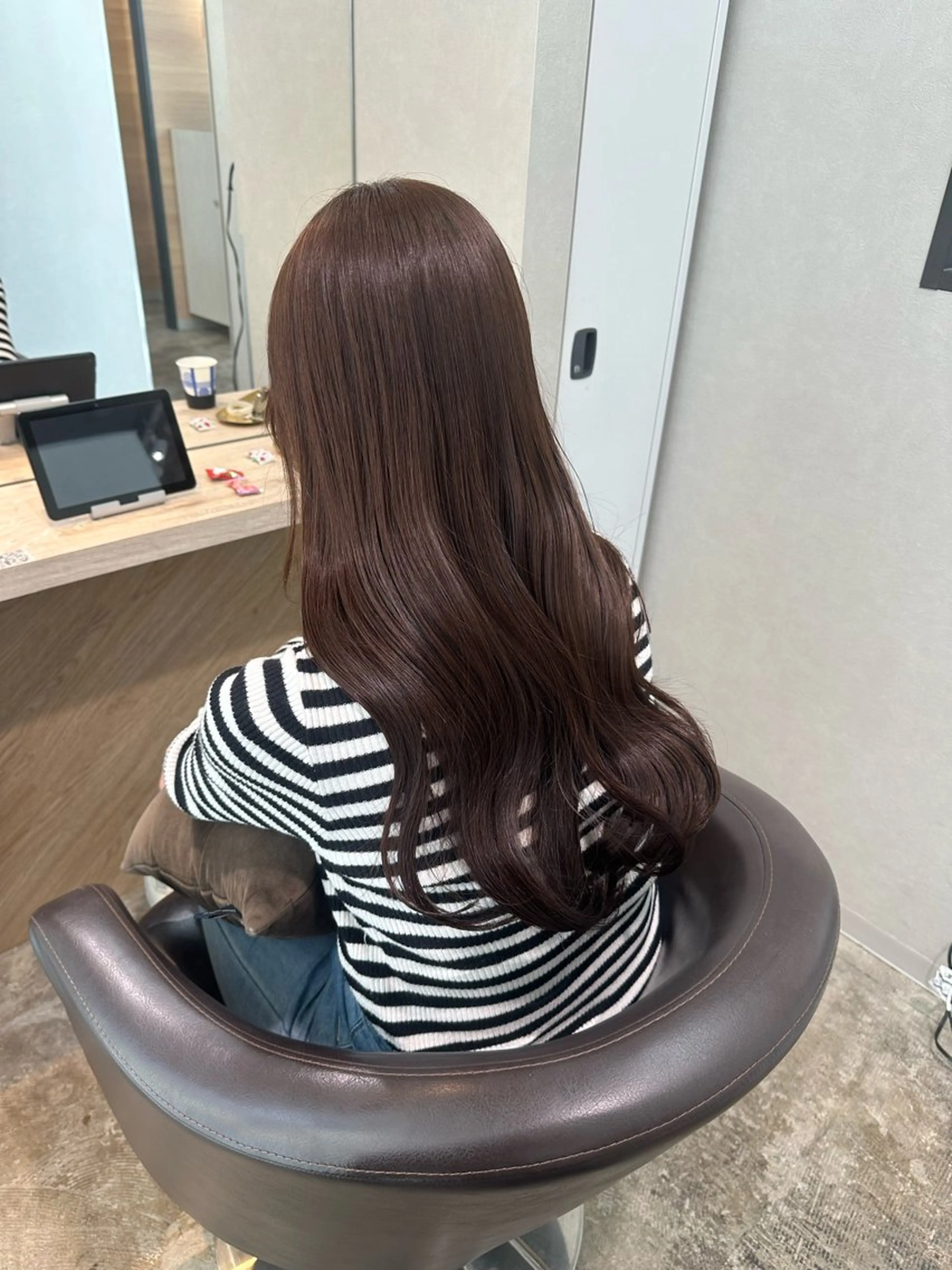 ロング カラー ブラウンカラー ナチュラルブラウン カット ヘアカラー トリートメント 🌿髪質改善🌿艶髪 透明感🌿karenのヘアスタイル