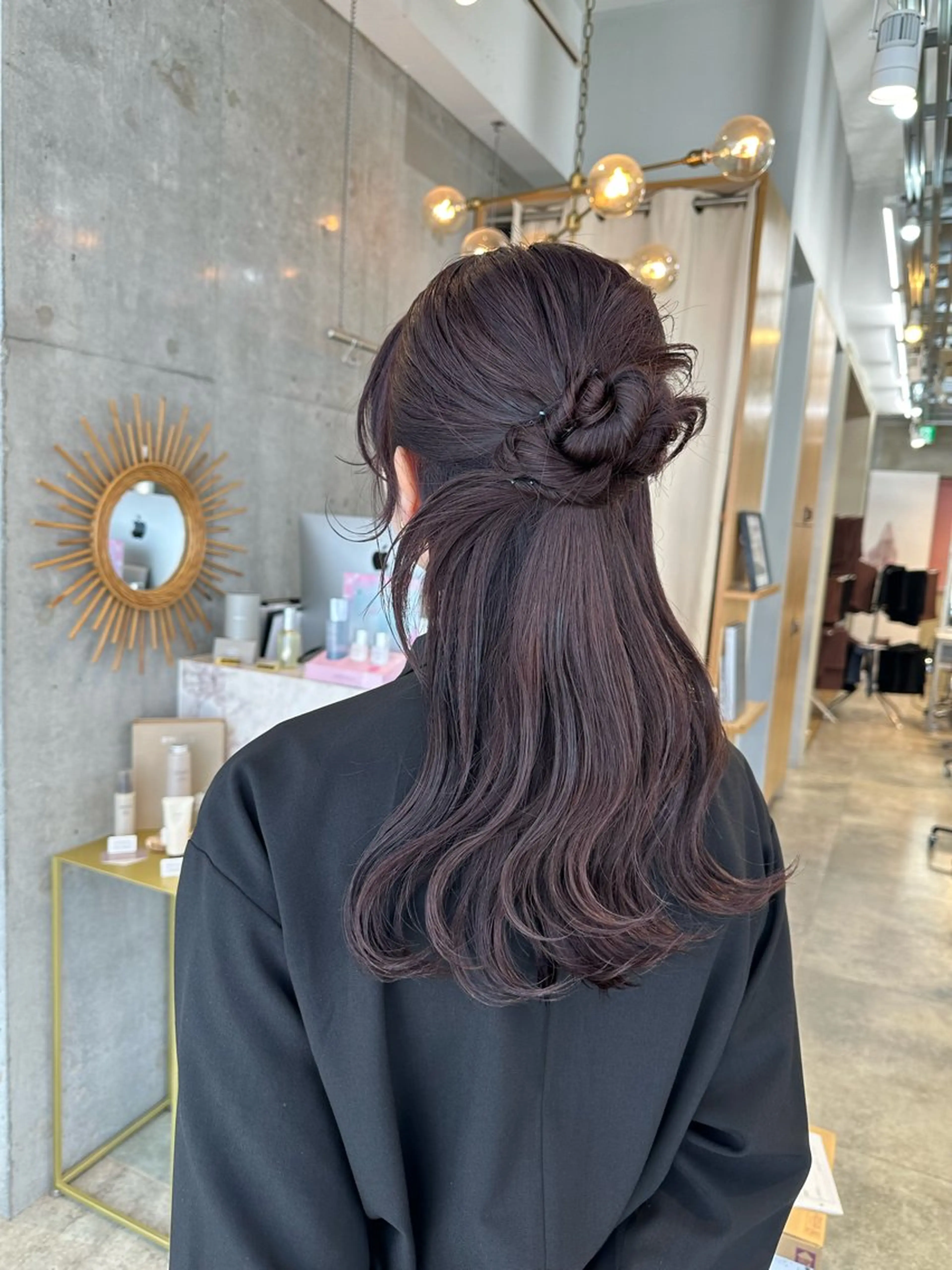 ロング ヘアアレンジ さとう あやかのヘアスタイル