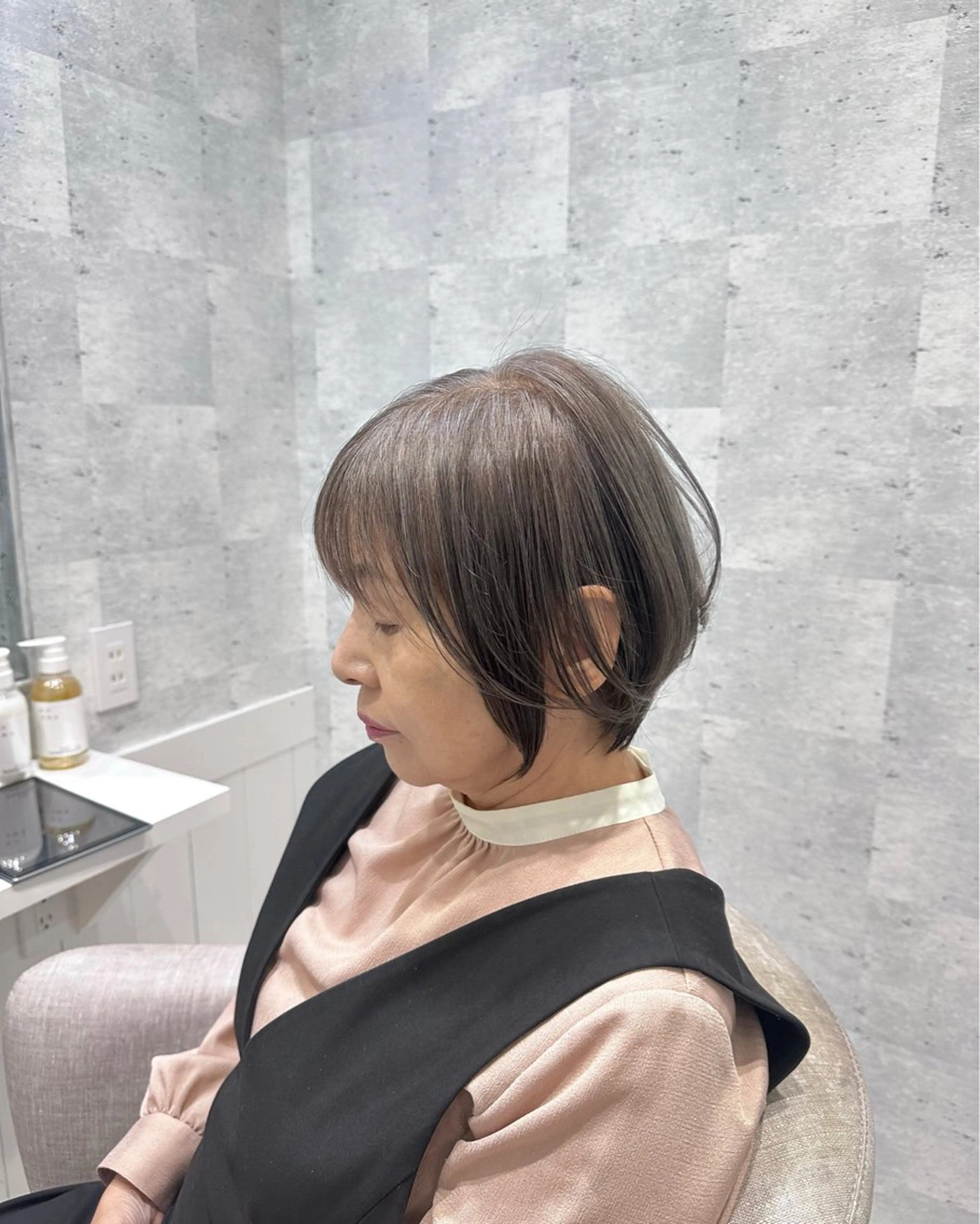 ショート カラー 西山 将太のヘアスタイル