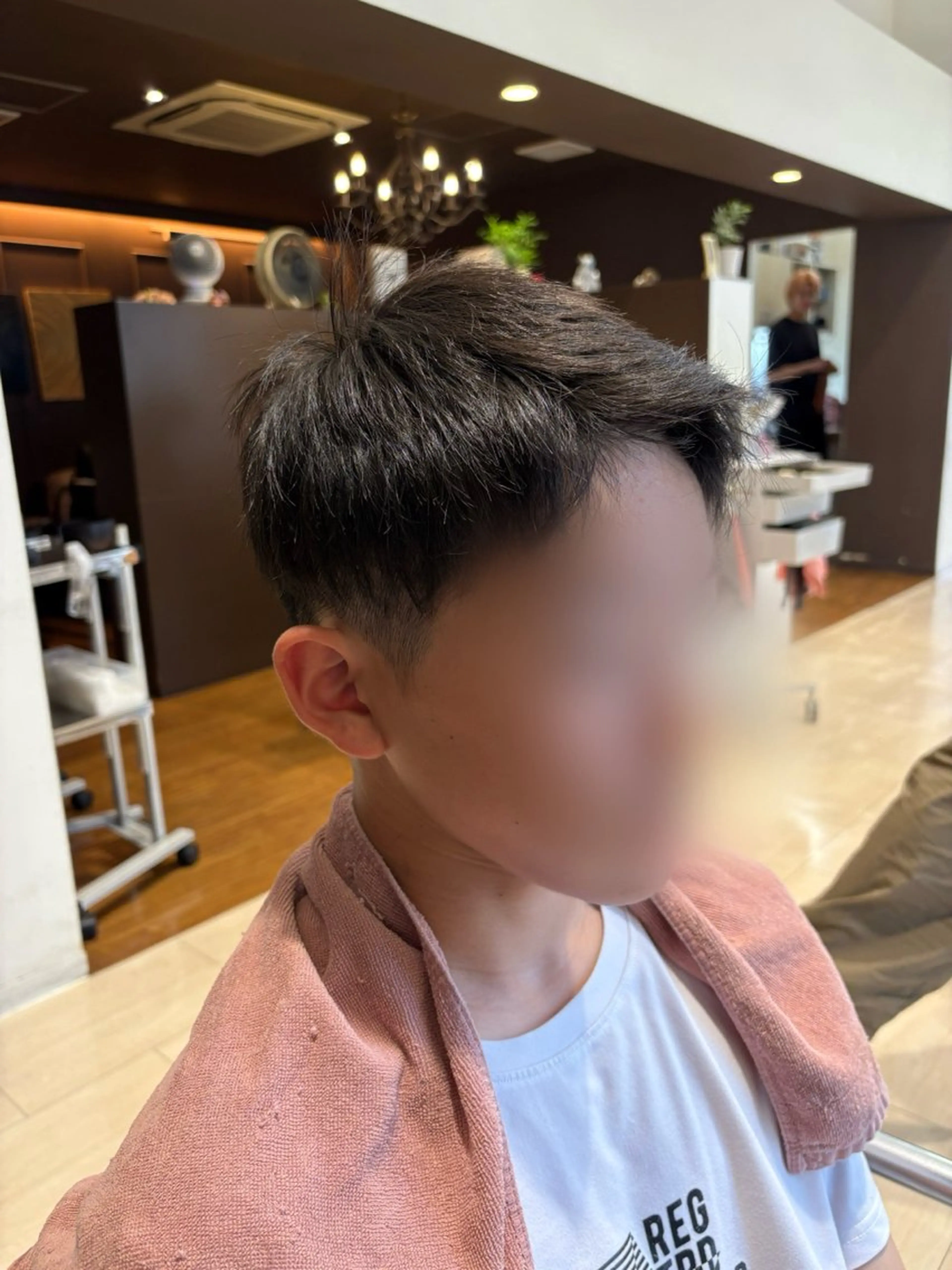 メンズ カット YEAST所属・白井 史菜のヘアスタイル