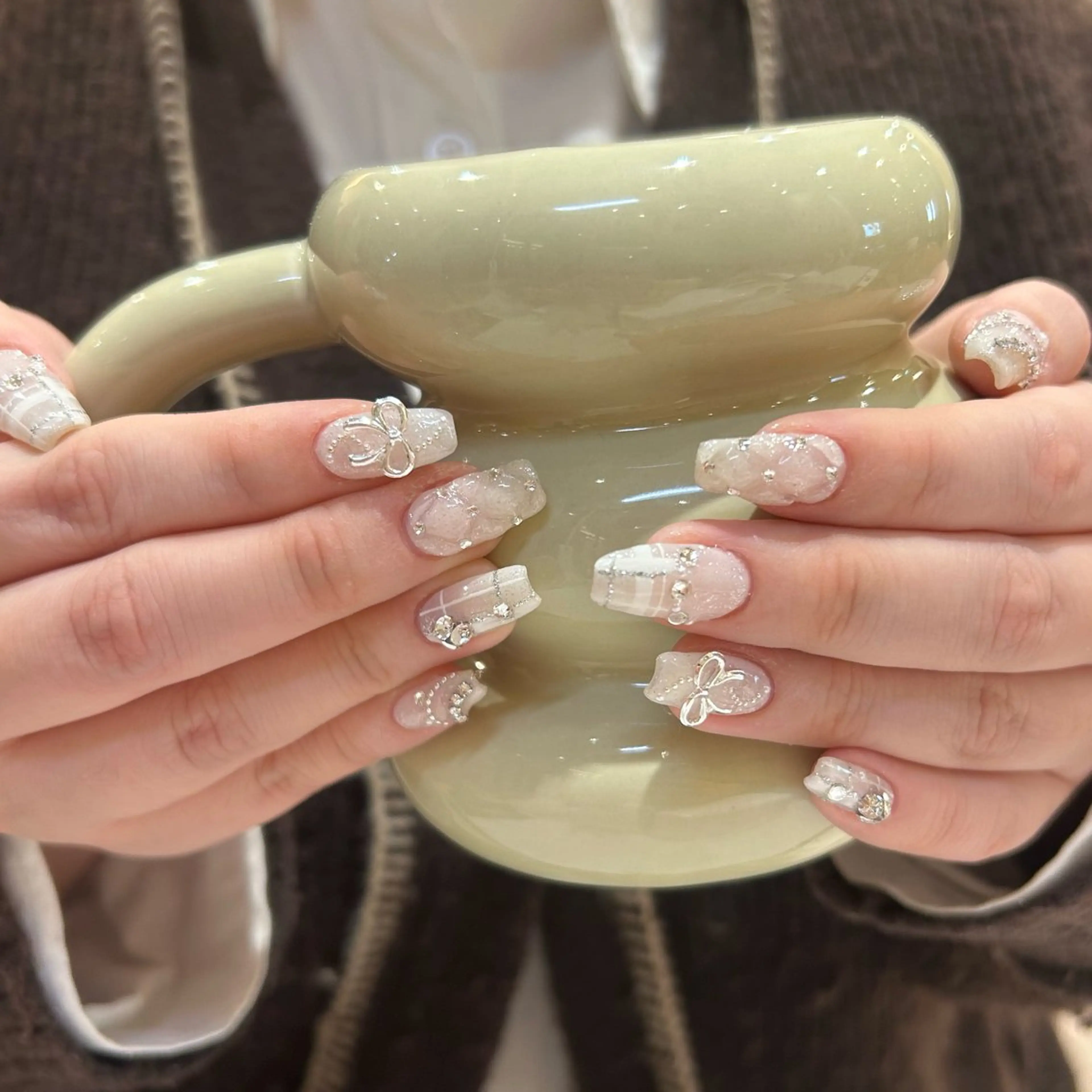 ネイル A. Hashimotoのネイルデザイン