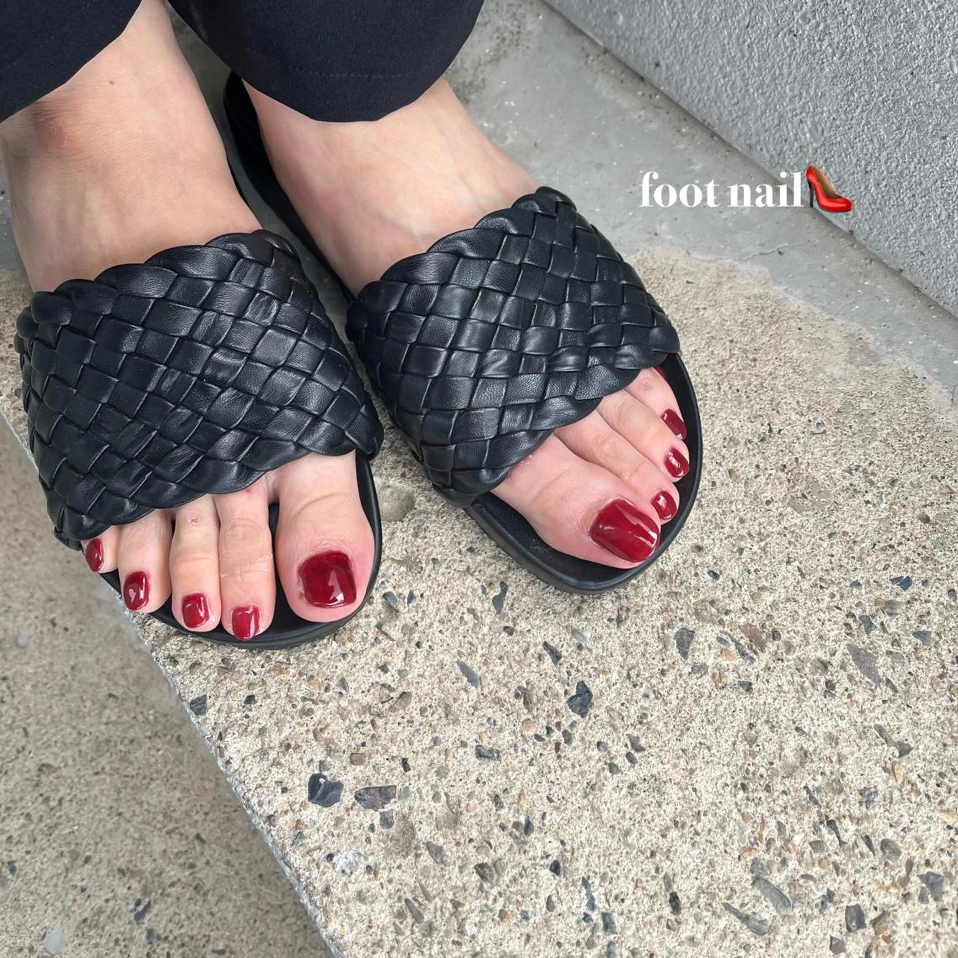 ネイル フットネイル 🤎Two ERI🤎のネイルデザイン