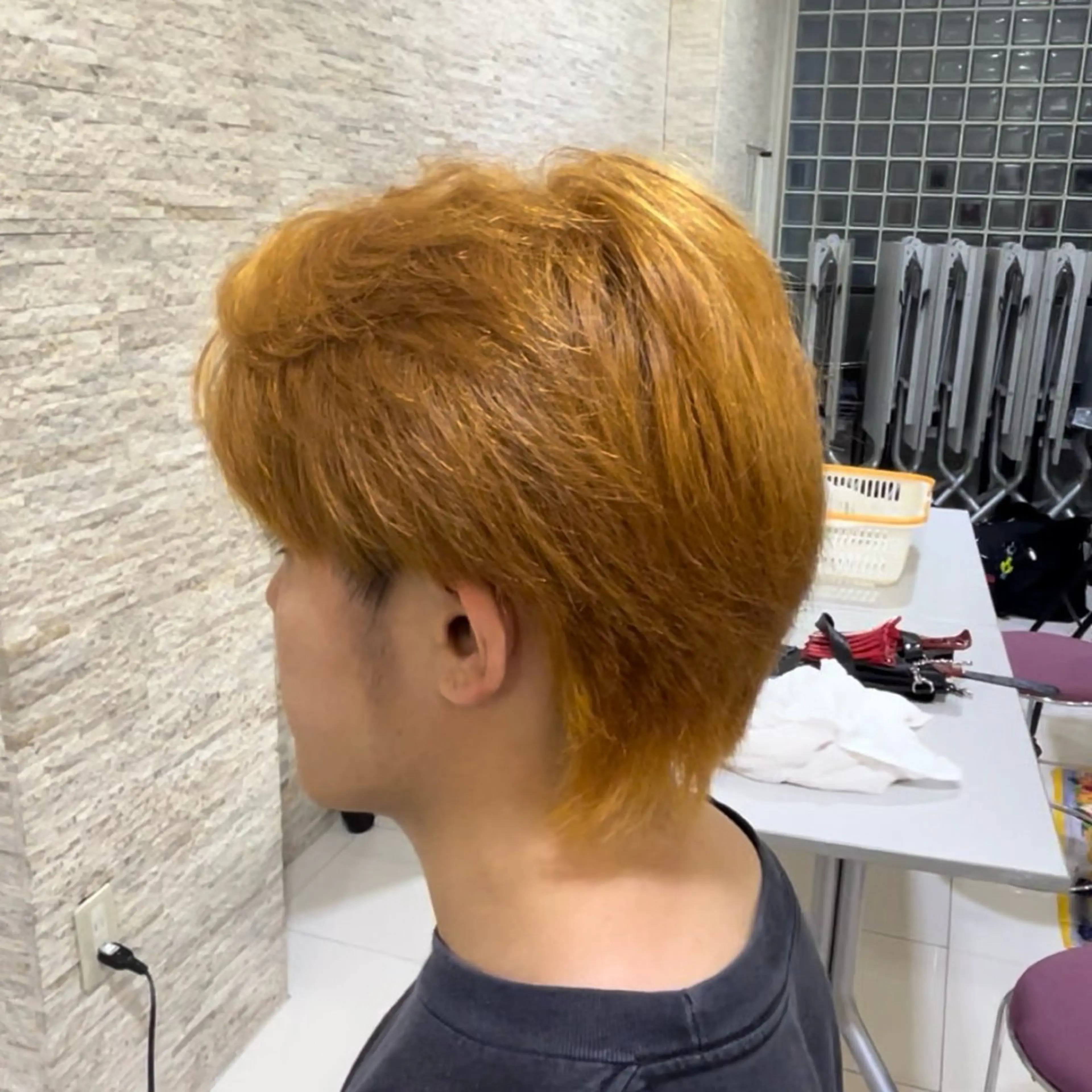 カラー メンズ メンズブリーチ ブリーチ スペインカール/ サーフカール/RYUのヘアスタイル