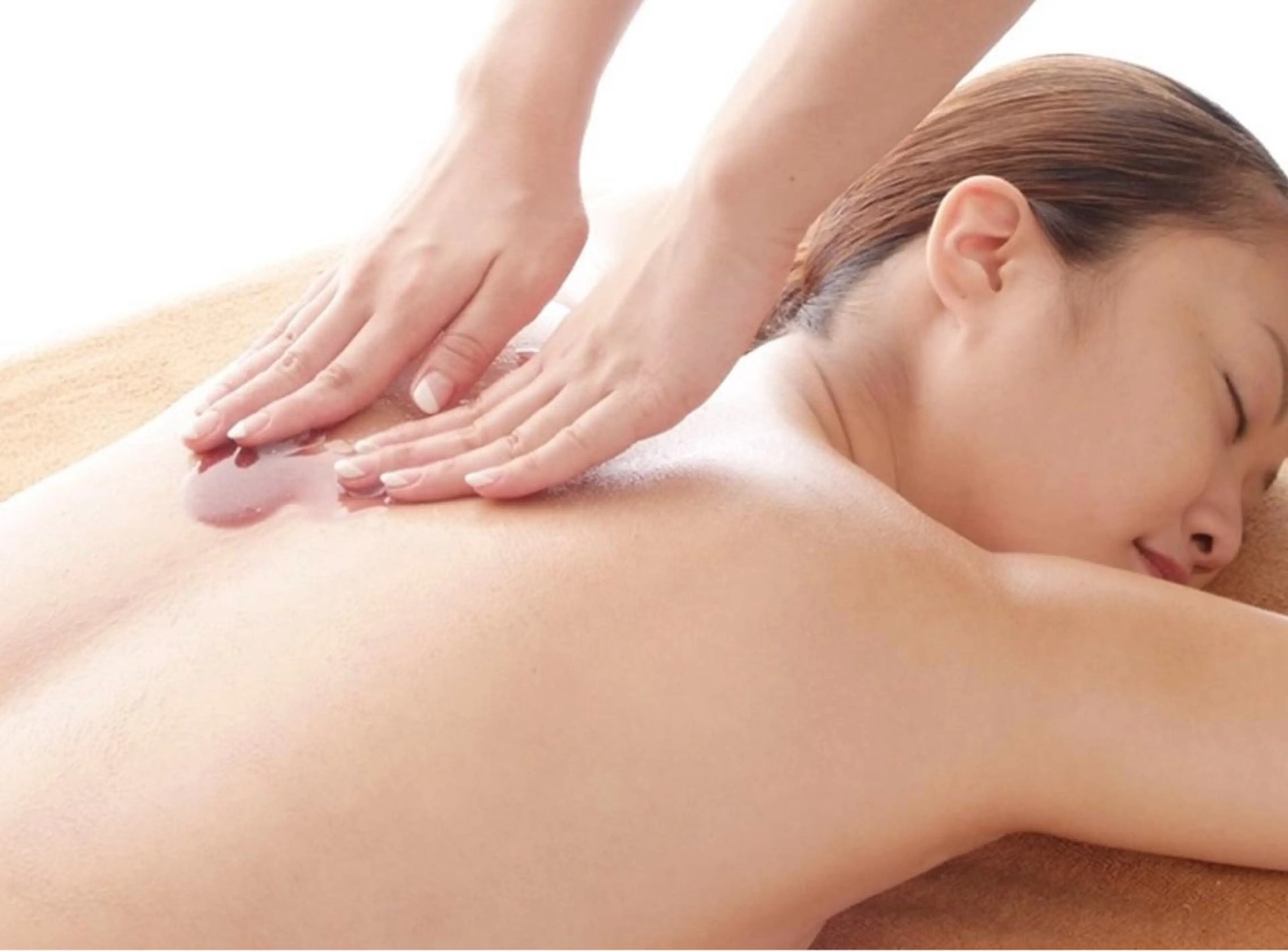 〈リラックス〉全身バリニーズコース🌿極上のひと時⏳オールハンドでつま先から頭までたっぷりドレナージュ🌿60分の写真