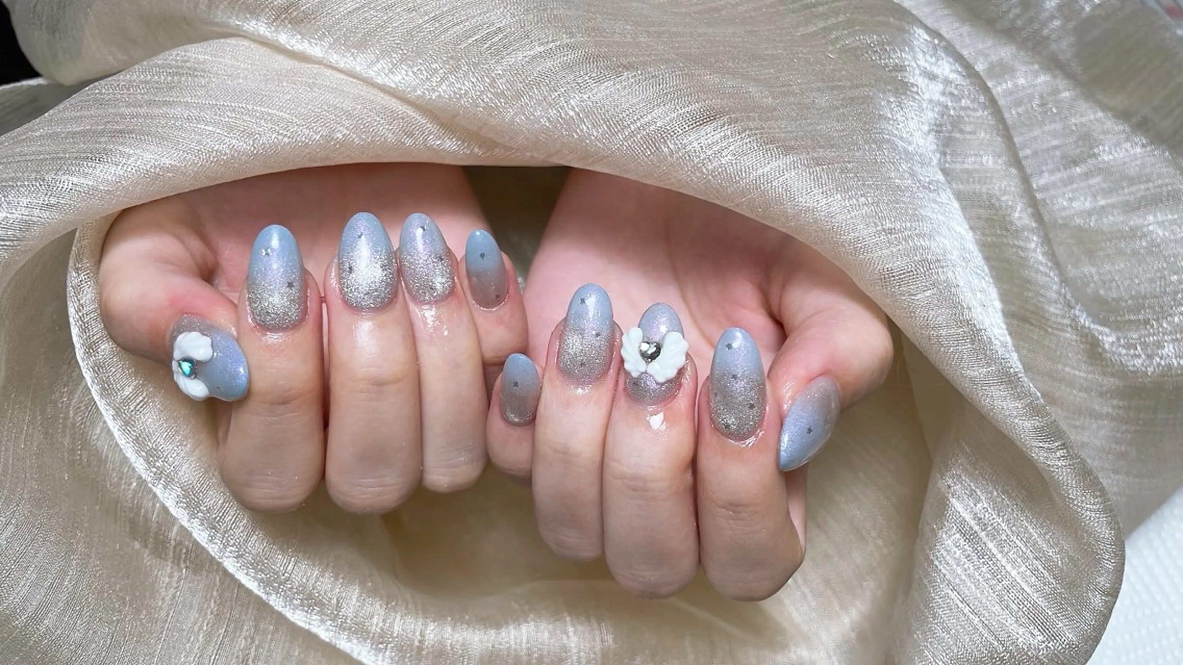 ネイル ハンドネイル ハンドケア モナ& あきのネイルデザイン