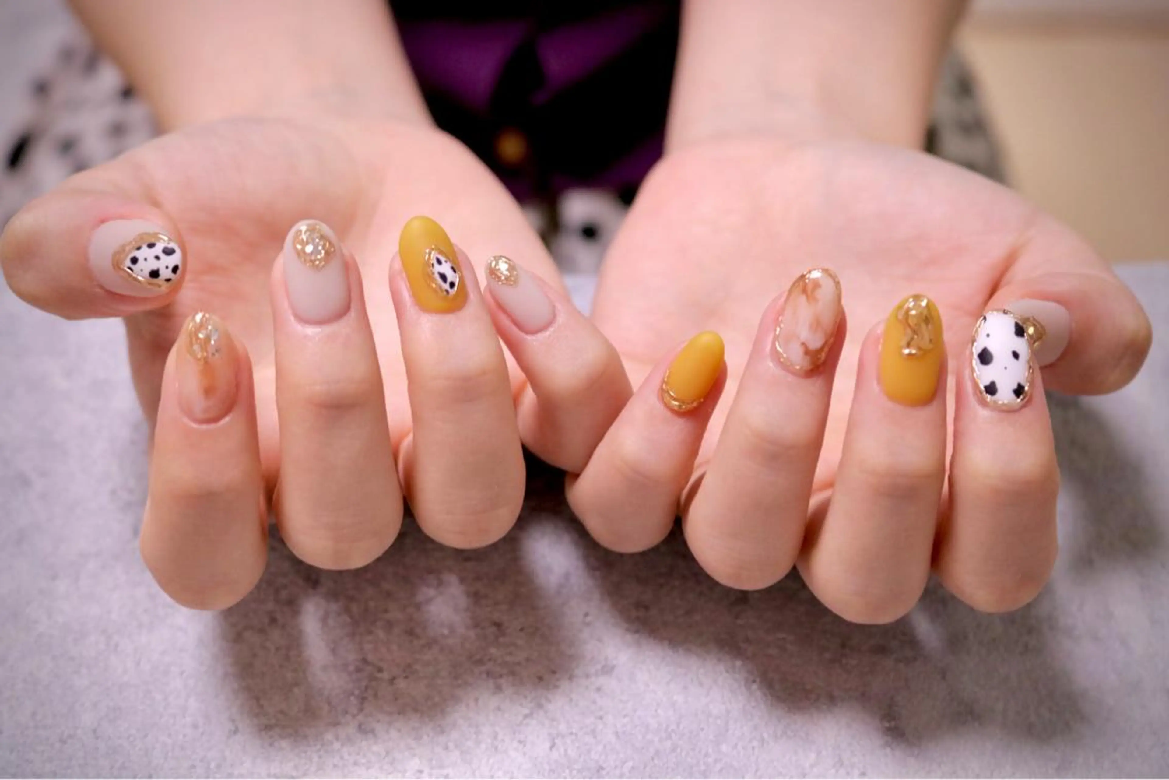 ネイル オーロラネイル カジュアル 長さ出し ジェルネイル 韓国ネイル ハンドネイル MH Nailのネイルデザイン