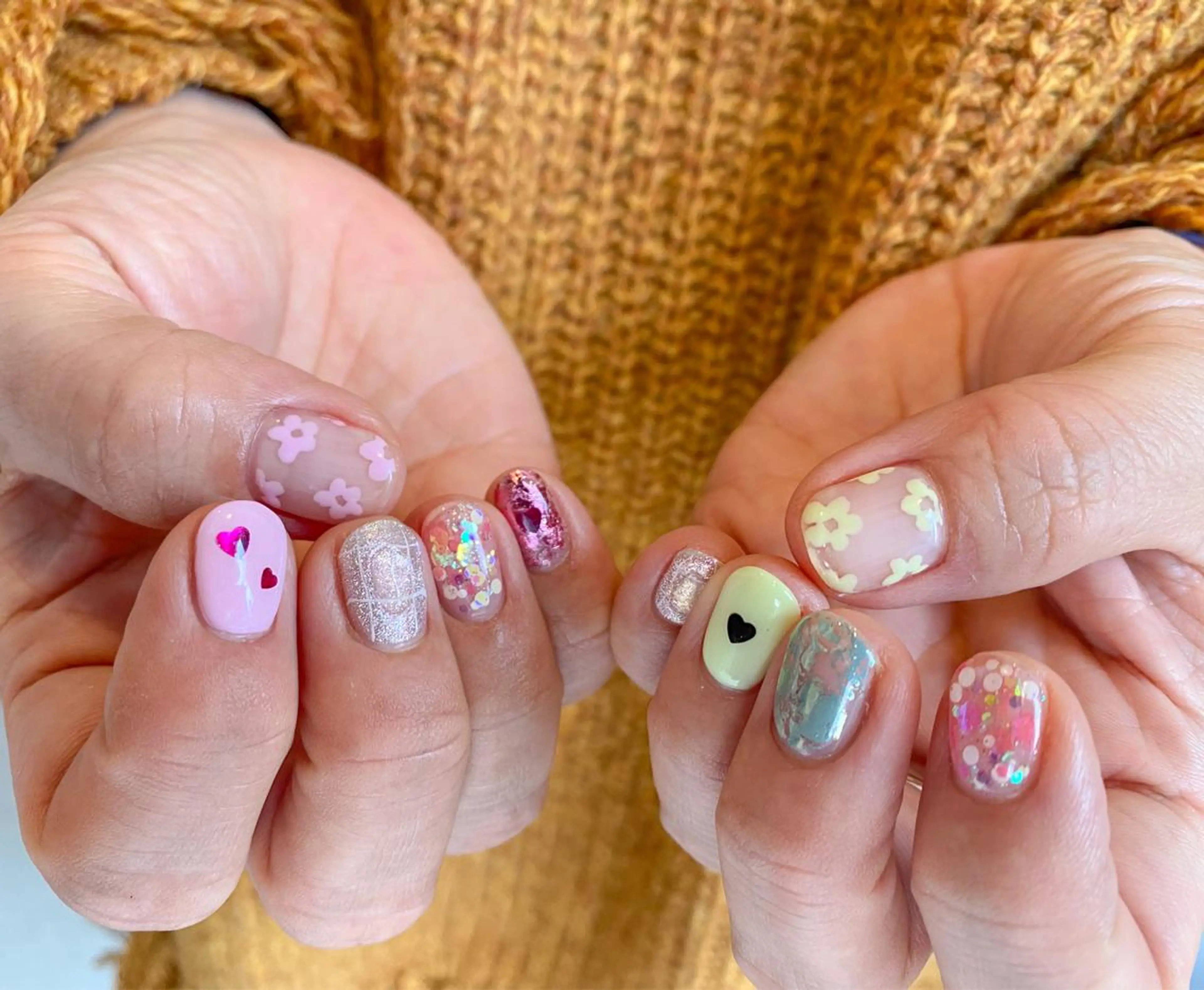 ネイル 春ネイル ハンドネイル 表参道colore店 REICAのネイルデザイン