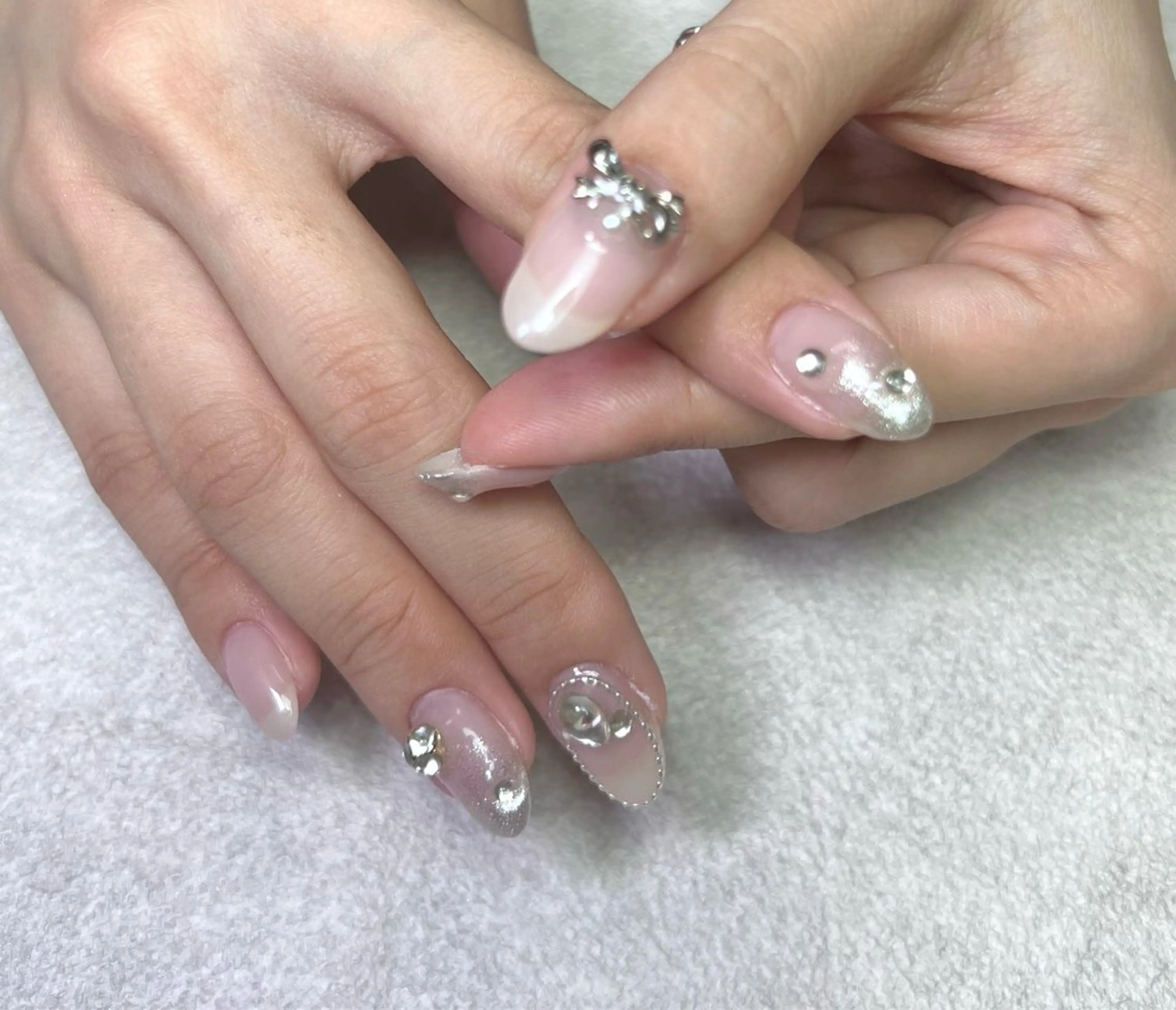 ネイル ネイリスト ハンのネイルデザイン