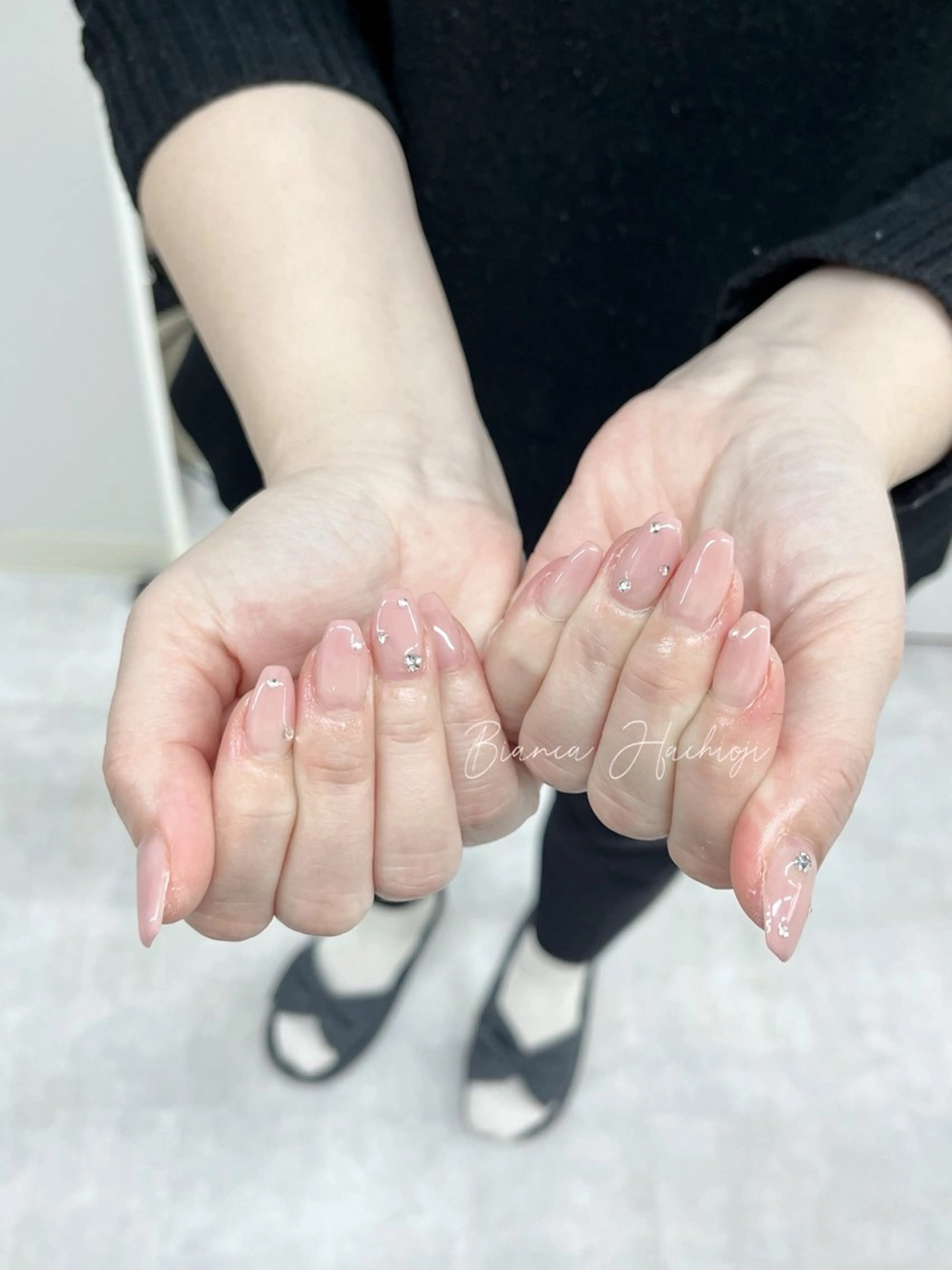 ネイル ハンドネイル Bianca🩶 SHIONOのネイルデザイン