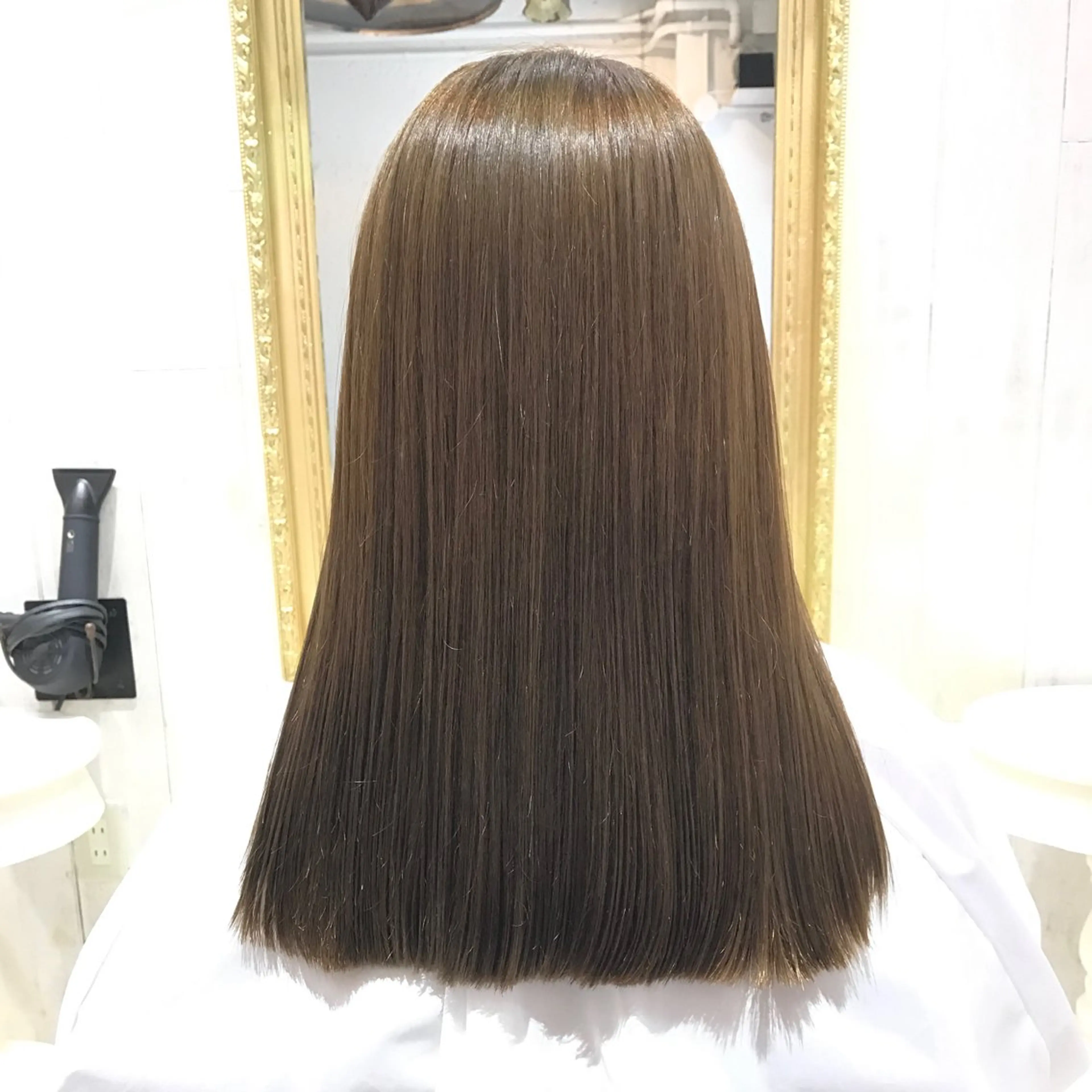 ロング re view MIRUのヘアスタイル