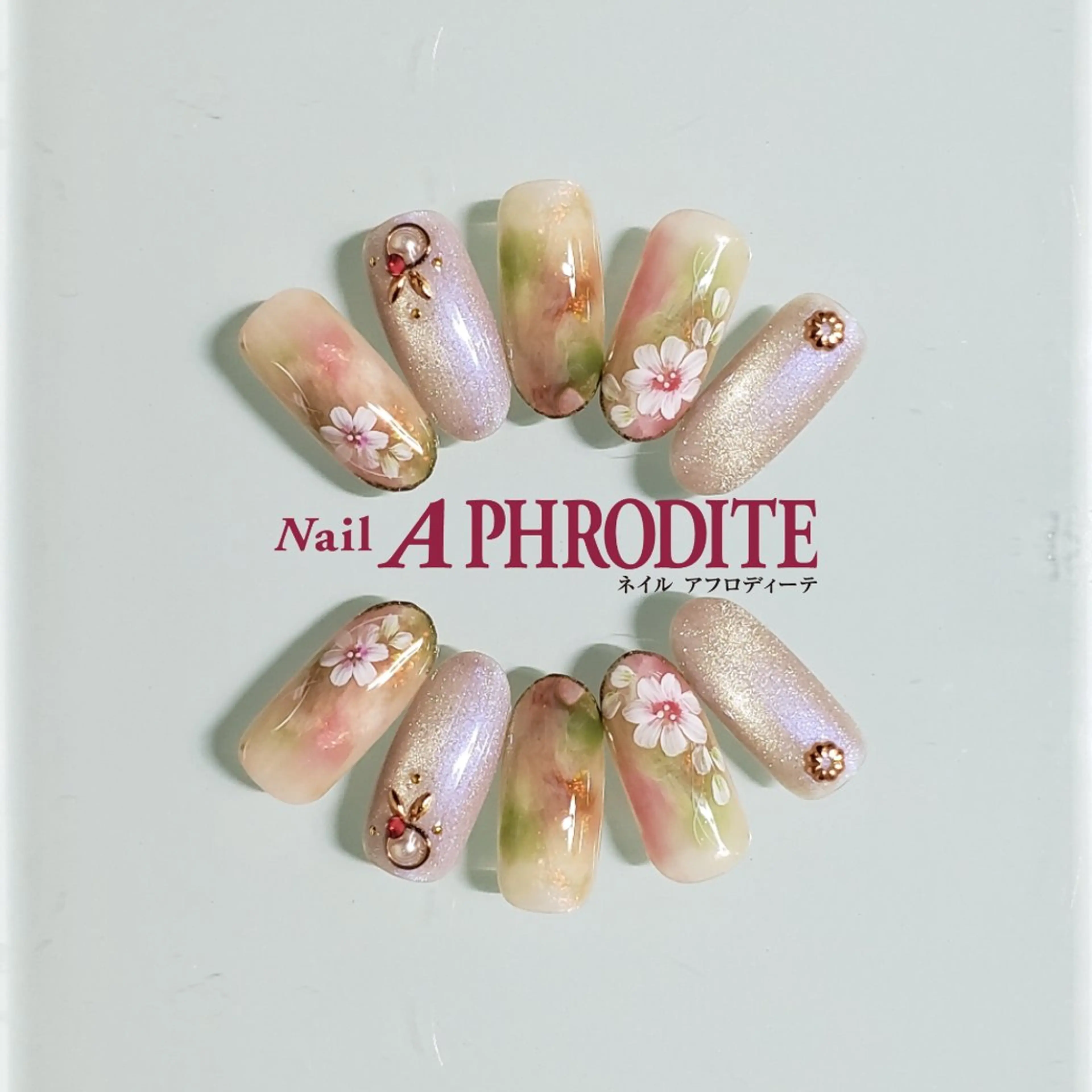 ネイル ジェルネイル ニュアンスネイル スカルプネイル ソフトジェル ネイルチップ ハンドネイル Nail  Aphroditeのネイルデザイン