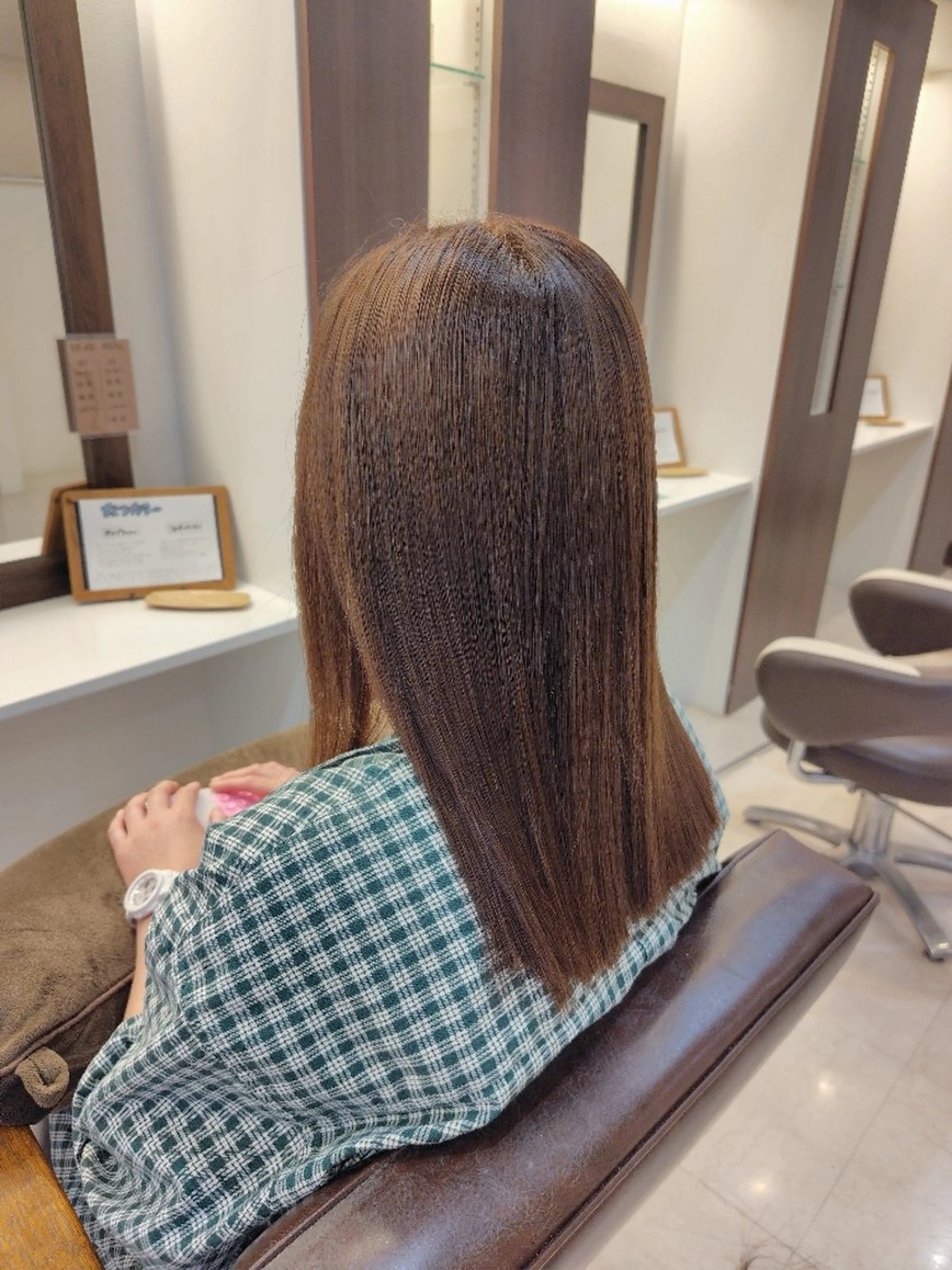 ミディアム 縮毛矯正 縮毛矯正 三浦 瑞華のヘアスタイル