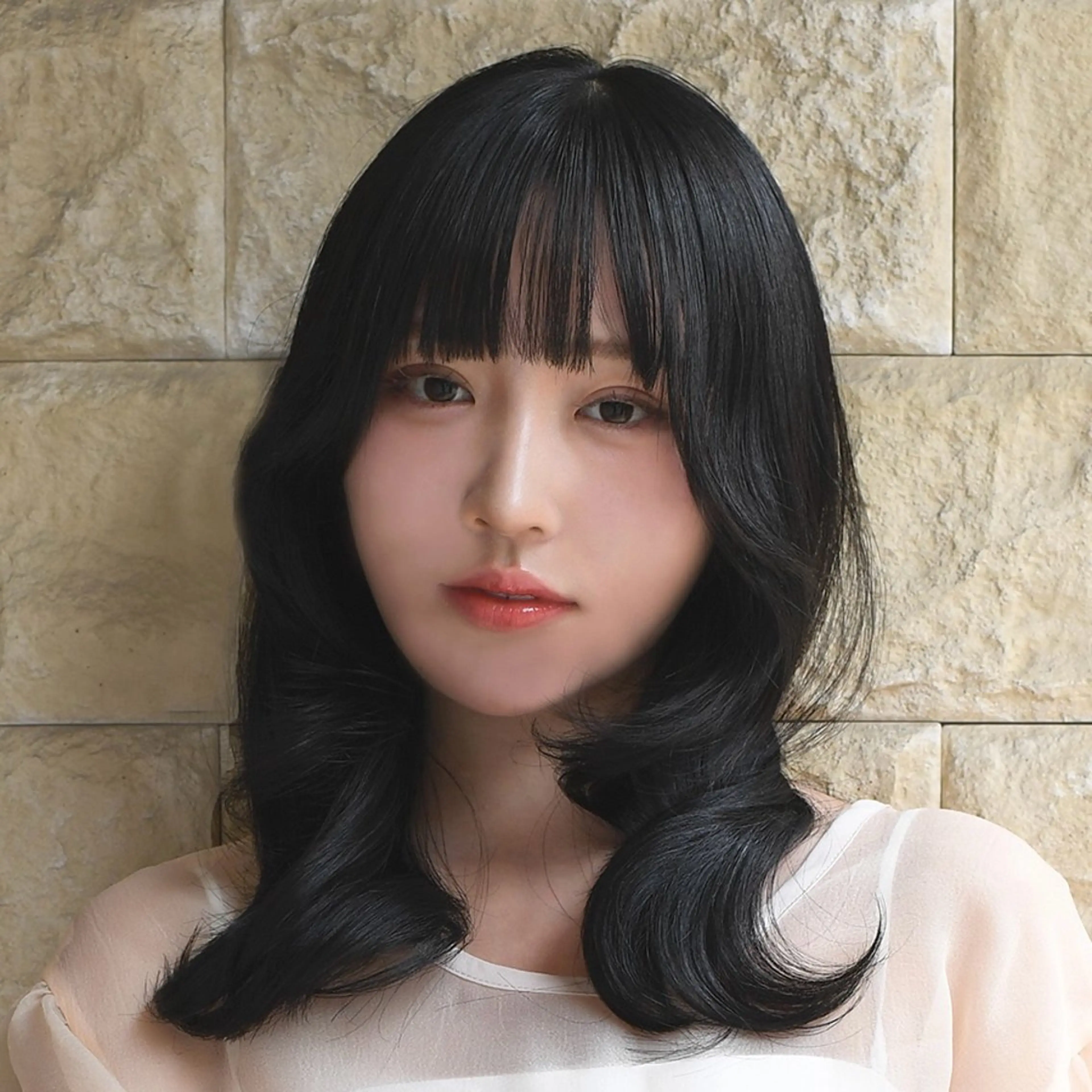 セミロング かさい しゅりのヘアスタイル