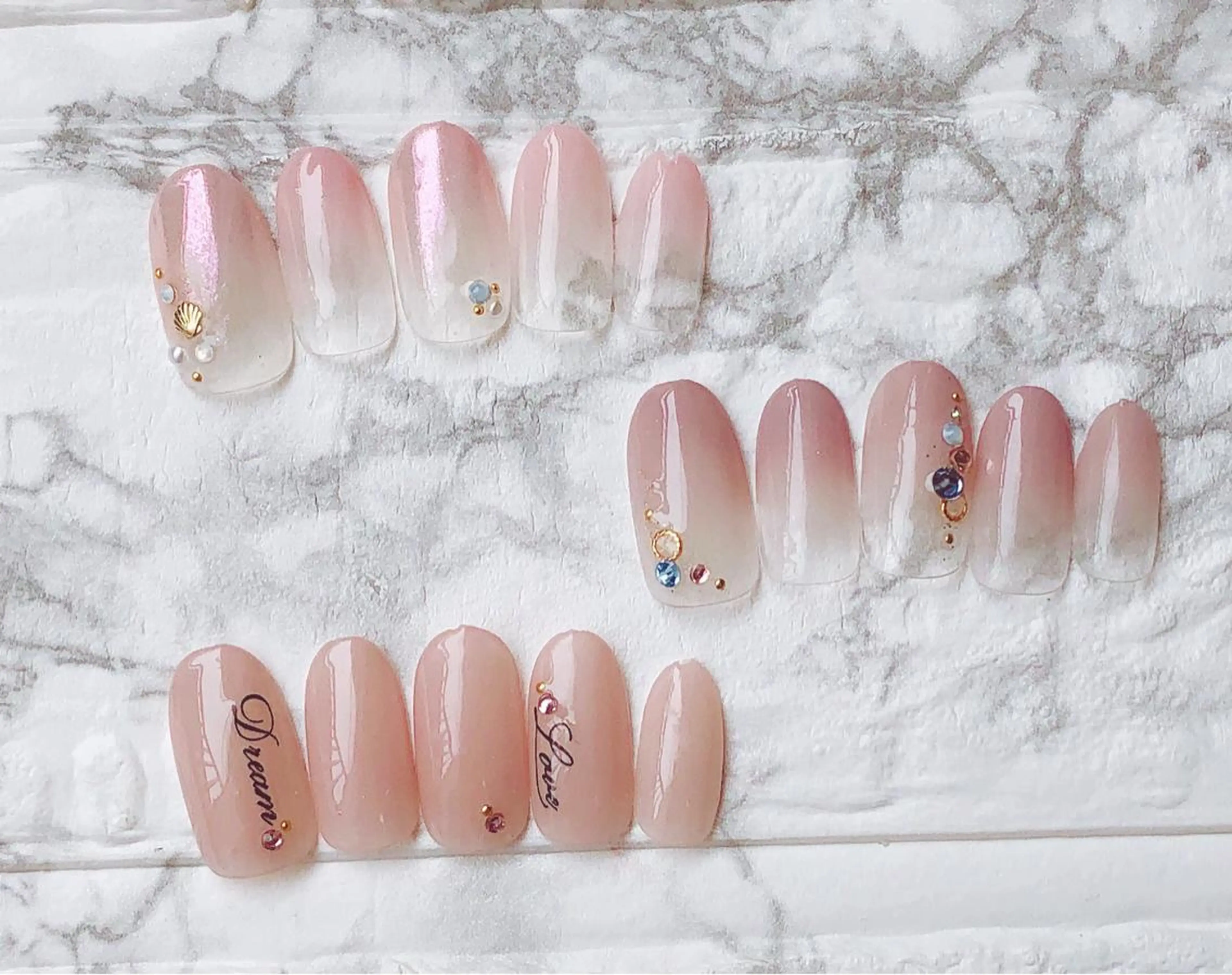 ネイル ハンドネイル ハンドケア Nailsalon Eve（イヴ）のネイルデザイン