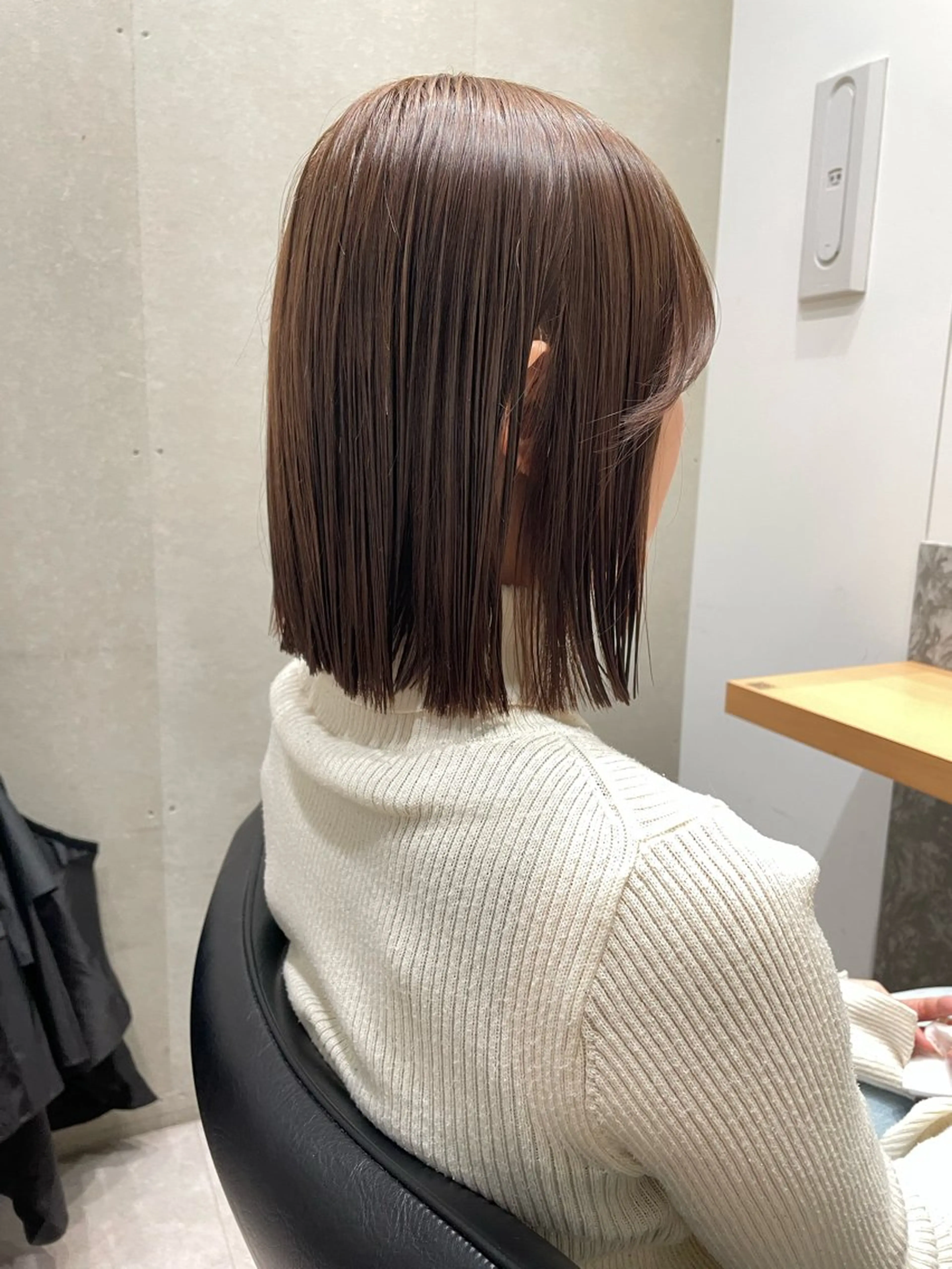 ミディアム カラー 小坂 郁美のヘアスタイル