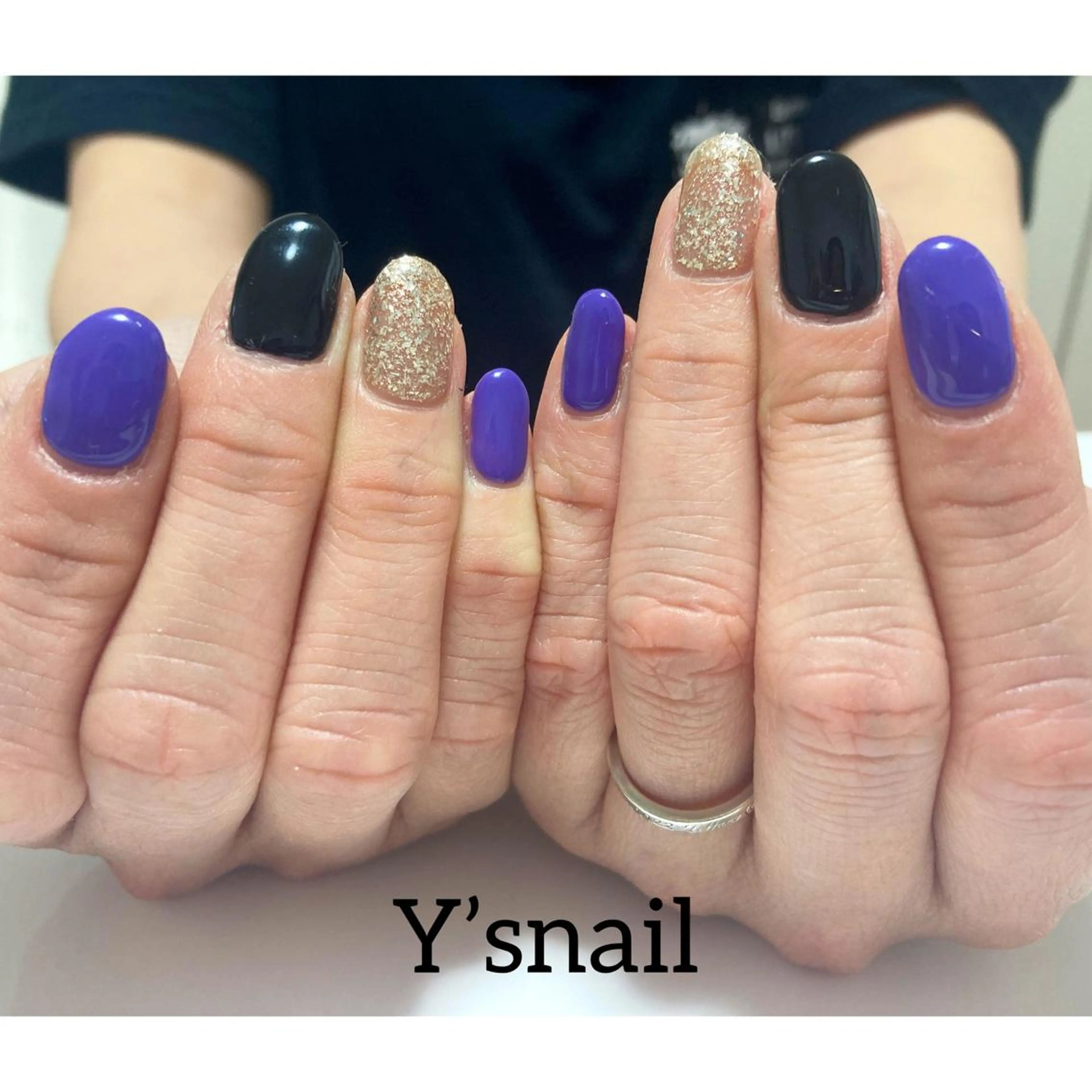ネイル ラメ(グリッター) 持ち込み ワンカラーネイル 手書きが得意🖌️ Y’s  nailのネイルデザイン